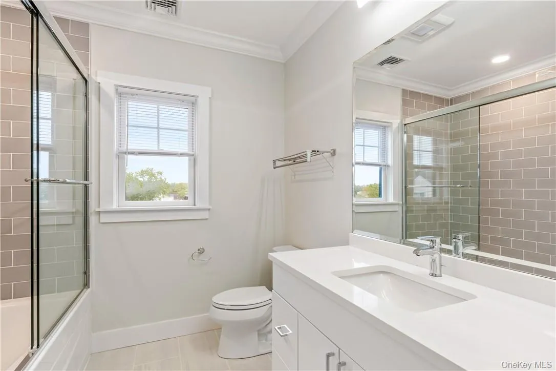 179 Adelphi Avenue, Harrison, NY, 4 Bedrooms Bedrooms, 8 Rooms Rooms,3 BathroomsBathrooms,Residential Lease,For Rent,Adelphi,0,978683 179 Adelphi Avenue, Harrison, NY, 4 Bedrooms Bedrooms, 8 Rooms Rooms,3 BathroomsBathrooms,Residential Lease,For Rent,Adelphi,0,978683