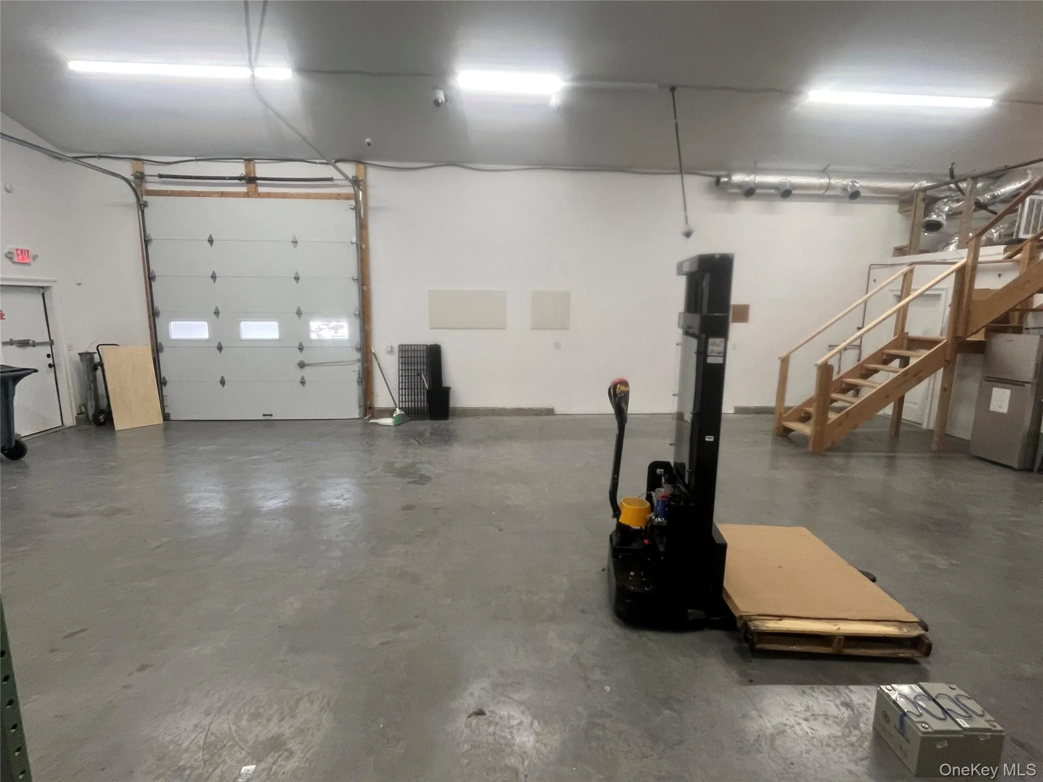 75 Bill Larkin Drive, New Windsor, NY, ,Commercial Lease,For Rent,Bill Larkin,0,978693 75 Bill Larkin Drive, New Windsor, NY, ,Commercial Lease,For Rent,Bill Larkin,0,978693