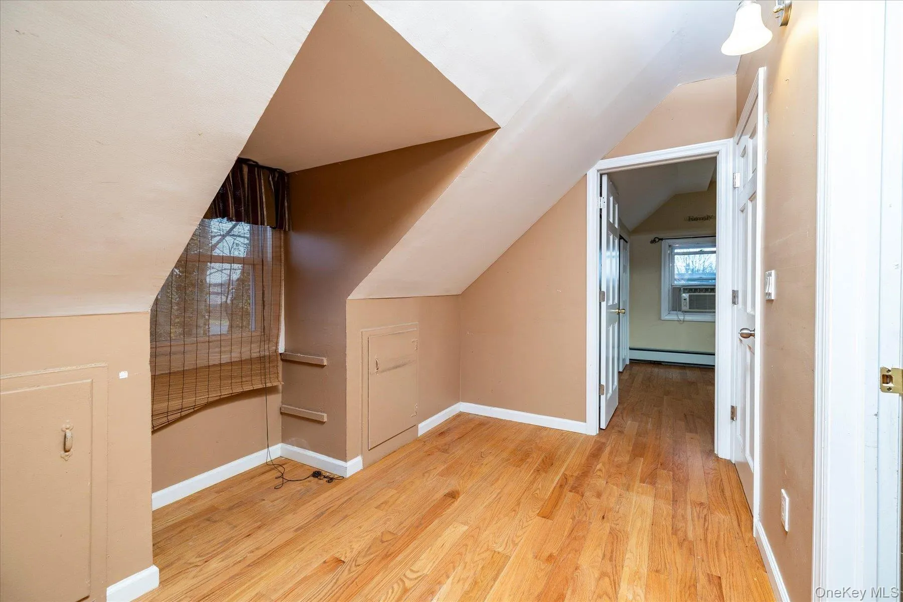 1558 9th Street, West Babylon, NY, 1 Bedroom Bedrooms, 3 Rooms Rooms,1 BathroomBathrooms,Residential Lease,For Rent,9th,0,978702 1558 9th Street, West Babylon, NY, 1 Bedroom Bedrooms, 3 Rooms Rooms,1 BathroomBathrooms,Residential Lease,For Rent,9th,0,978702