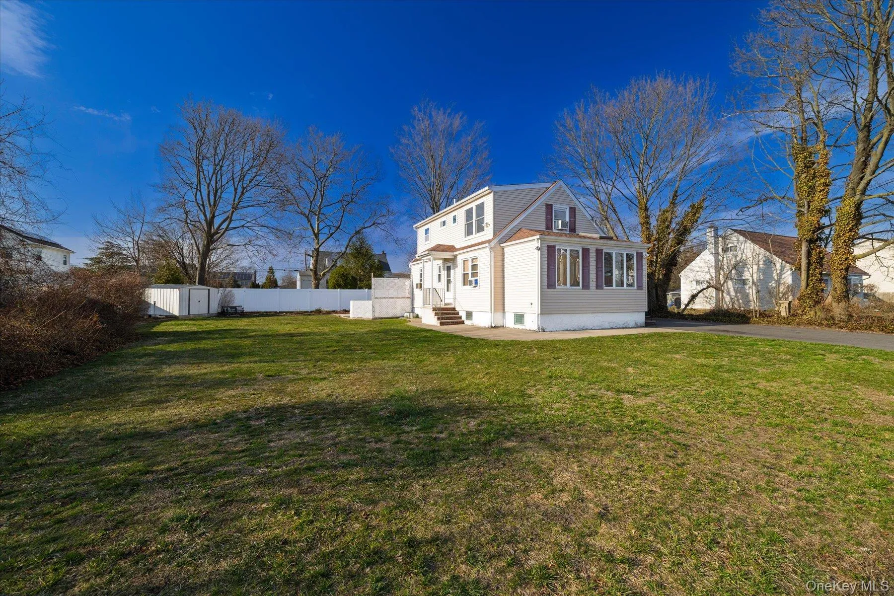 1558 9th Street, West Babylon, NY, 1 Bedroom Bedrooms, 3 Rooms Rooms,1 BathroomBathrooms,Residential Lease,For Rent,9th,0,978702 1558 9th Street, West Babylon, NY, 1 Bedroom Bedrooms, 3 Rooms Rooms,1 BathroomBathrooms,Residential Lease,For Rent,9th,0,978702