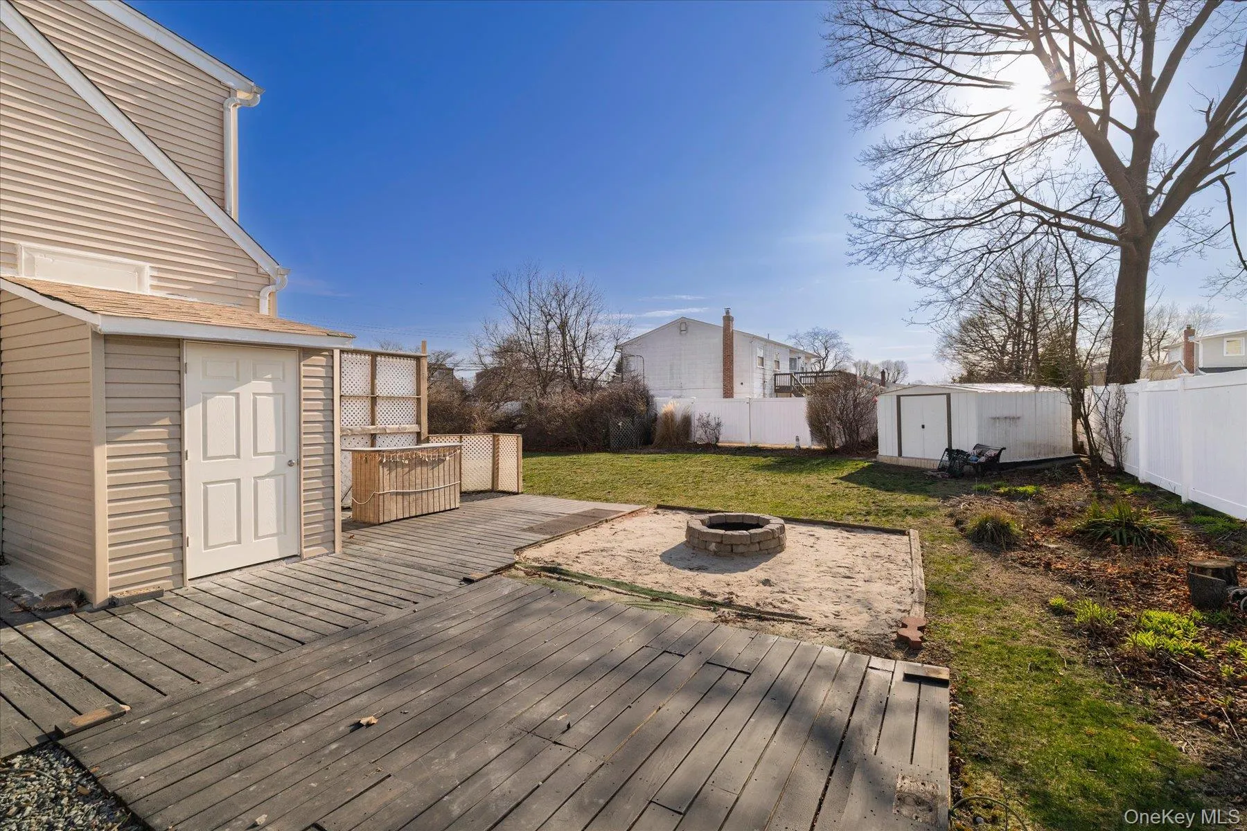 1558 9th Street, West Babylon, NY, 1 Bedroom Bedrooms, 3 Rooms Rooms,1 BathroomBathrooms,Residential Lease,For Rent,9th,0,978702 1558 9th Street, West Babylon, NY, 1 Bedroom Bedrooms, 3 Rooms Rooms,1 BathroomBathrooms,Residential Lease,For Rent,9th,0,978702
