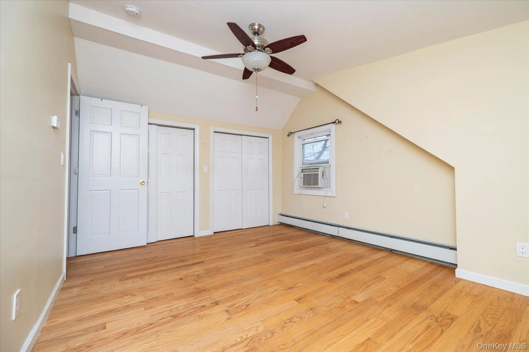 1558 9th Street, West Babylon, NY, 1 Bedroom Bedrooms, 3 Rooms Rooms,1 BathroomBathrooms,Residential Lease,For Rent,9th,0,978702 1558 9th Street, West Babylon, NY, 1 Bedroom Bedrooms, 3 Rooms Rooms,1 BathroomBathrooms,Residential Lease,For Rent,9th,0,978702
