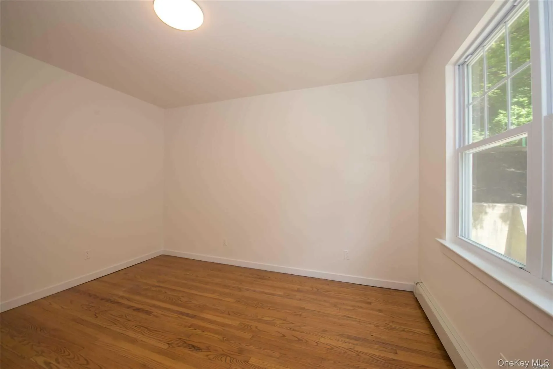 8 Northridge Street, Huntington, NY, 1 Bedroom Bedrooms, 3 Rooms Rooms,1 BathroomBathrooms,Residential Lease,For Rent,Northridge,0,978714 8 Northridge Street, Huntington, NY, 1 Bedroom Bedrooms, 3 Rooms Rooms,1 BathroomBathrooms,Residential Lease,For Rent,Northridge,0,978714