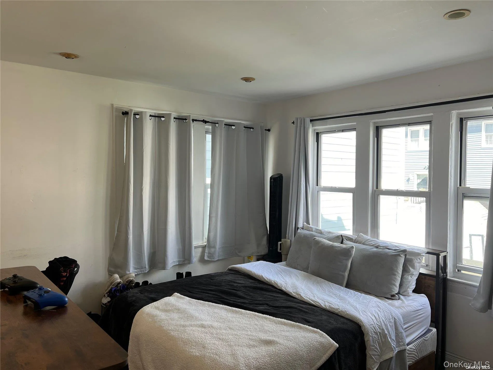 23 Troy Avenue, Hempstead, NY, 2 Bedrooms Bedrooms, 5 Rooms Rooms,1 BathroomBathrooms,Residential Lease,For Rent,Troy,0,978721 23 Troy Avenue, Hempstead, NY, 2 Bedrooms Bedrooms, 5 Rooms Rooms,1 BathroomBathrooms,Residential Lease,For Rent,Troy,0,978721