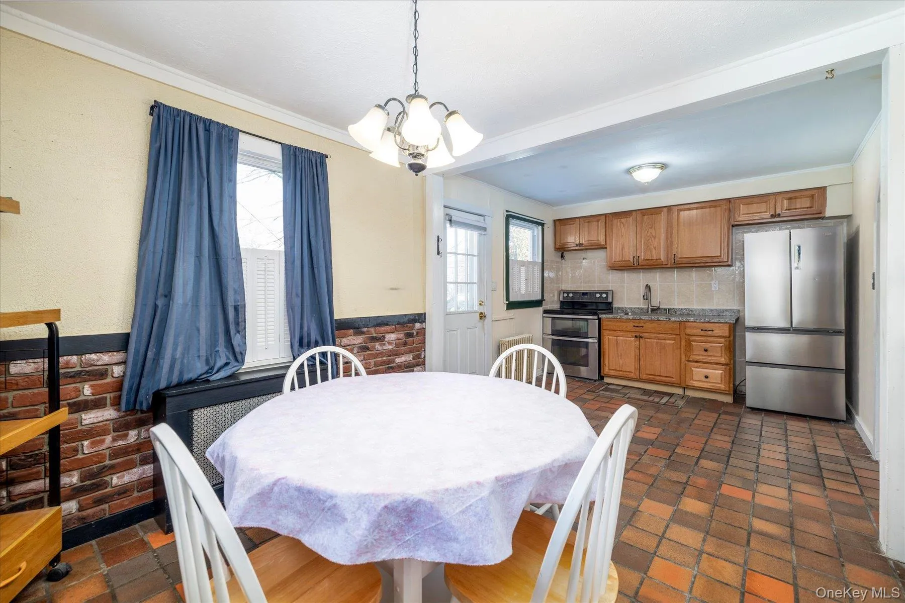 1558 9th Street, West Babylon, NY, 2 Bedrooms Bedrooms, 5 Rooms Rooms,1 BathroomBathrooms,Residential Lease,For Rent,9th,0,978735 1558 9th Street, West Babylon, NY, 2 Bedrooms Bedrooms, 5 Rooms Rooms,1 BathroomBathrooms,Residential Lease,For Rent,9th,0,978735