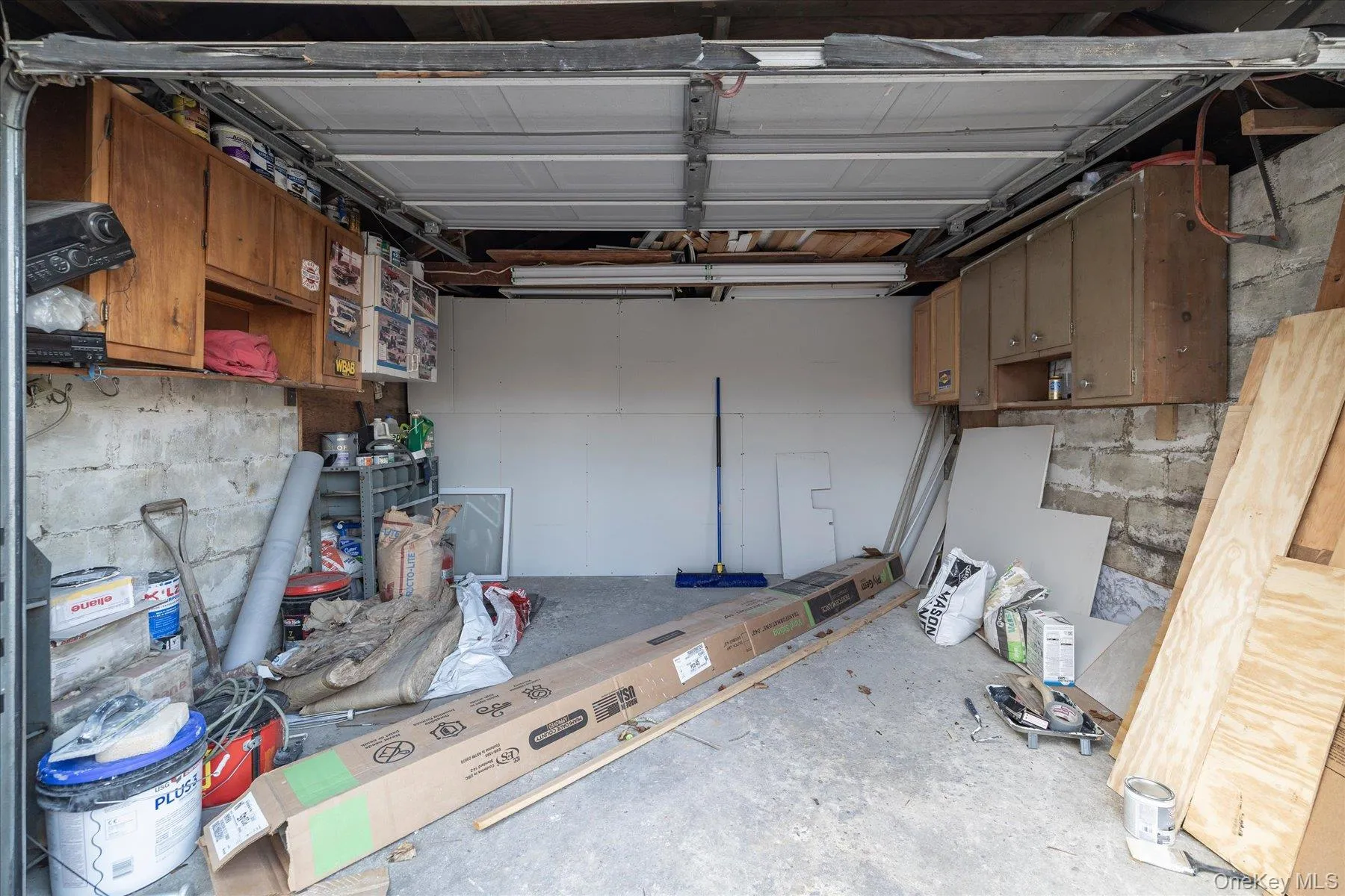 1558 9th Street, West Babylon, NY, 2 Bedrooms Bedrooms, 5 Rooms Rooms,1 BathroomBathrooms,Residential Lease,For Rent,9th,0,978735 1558 9th Street, West Babylon, NY, 2 Bedrooms Bedrooms, 5 Rooms Rooms,1 BathroomBathrooms,Residential Lease,For Rent,9th,0,978735