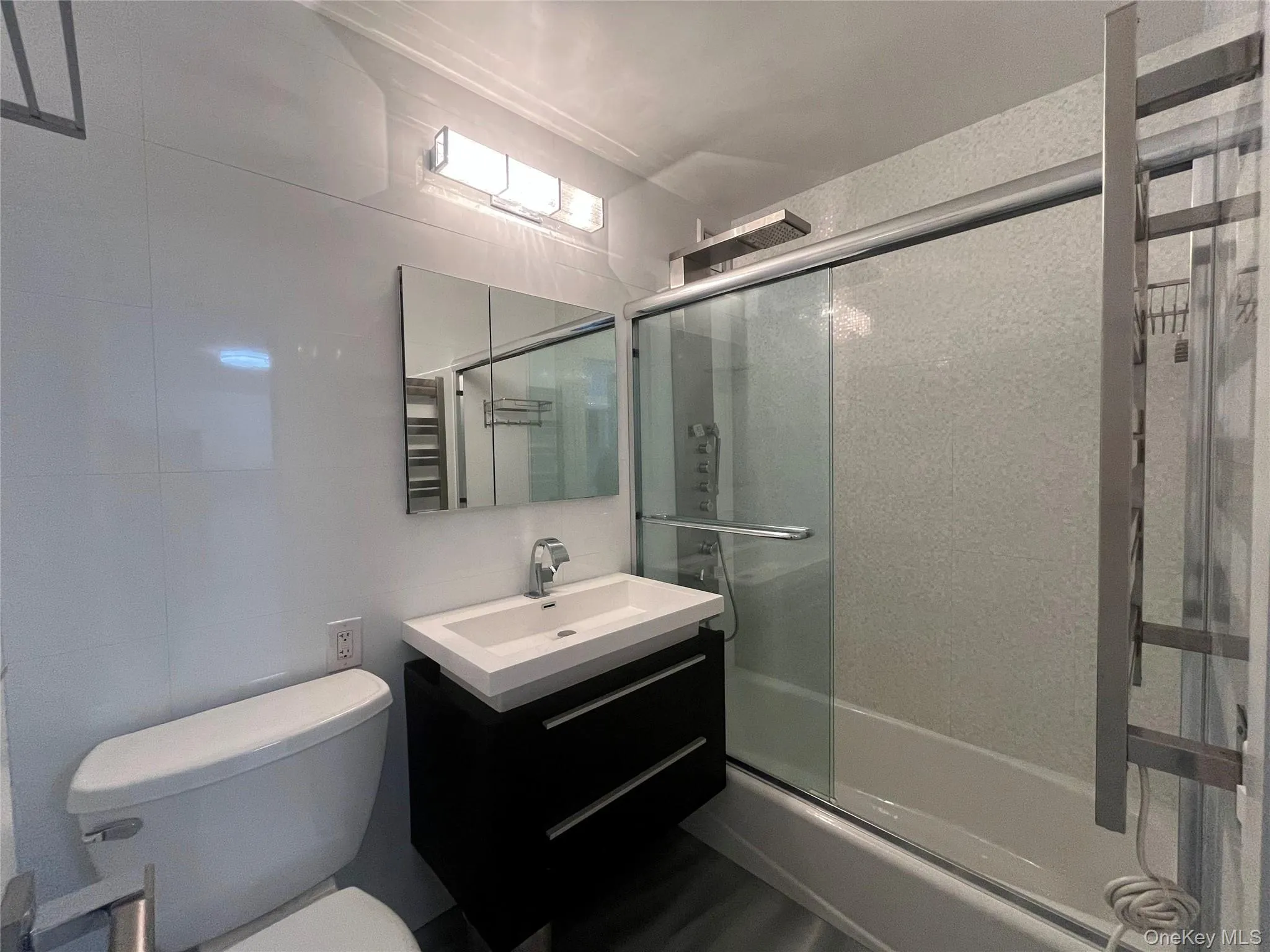 Bathroom Bathroom