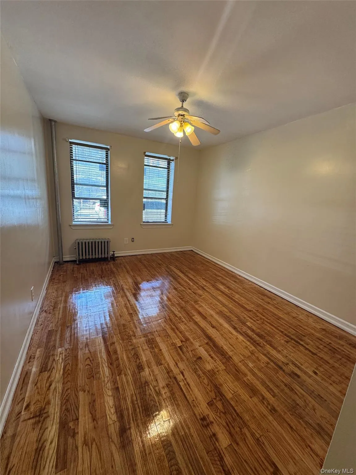 1670 Longfellow Avenue, New York, NY, 3 Bedrooms Bedrooms, 6 Rooms Rooms,1 BathroomBathrooms,Residential Lease,For Rent,Longfellow,0,978757 1670 Longfellow Avenue, New York, NY, 3 Bedrooms Bedrooms, 6 Rooms Rooms,1 BathroomBathrooms,Residential Lease,For Rent,Longfellow,0,978757