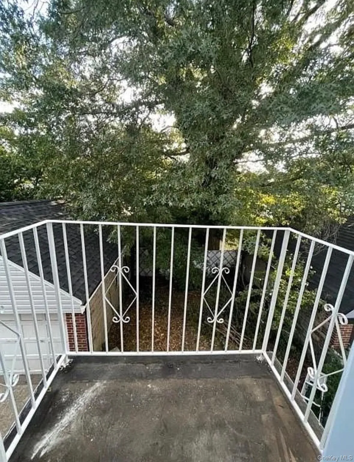 109-32 197th Street, New York, NY, 3 Bedrooms Bedrooms, 6 Rooms Rooms,1 BathroomBathrooms,Residential Lease,For Rent,197th,0,978759 109-32 197th Street, New York, NY, 3 Bedrooms Bedrooms, 6 Rooms Rooms,1 BathroomBathrooms,Residential Lease,For Rent,197th,0,978759