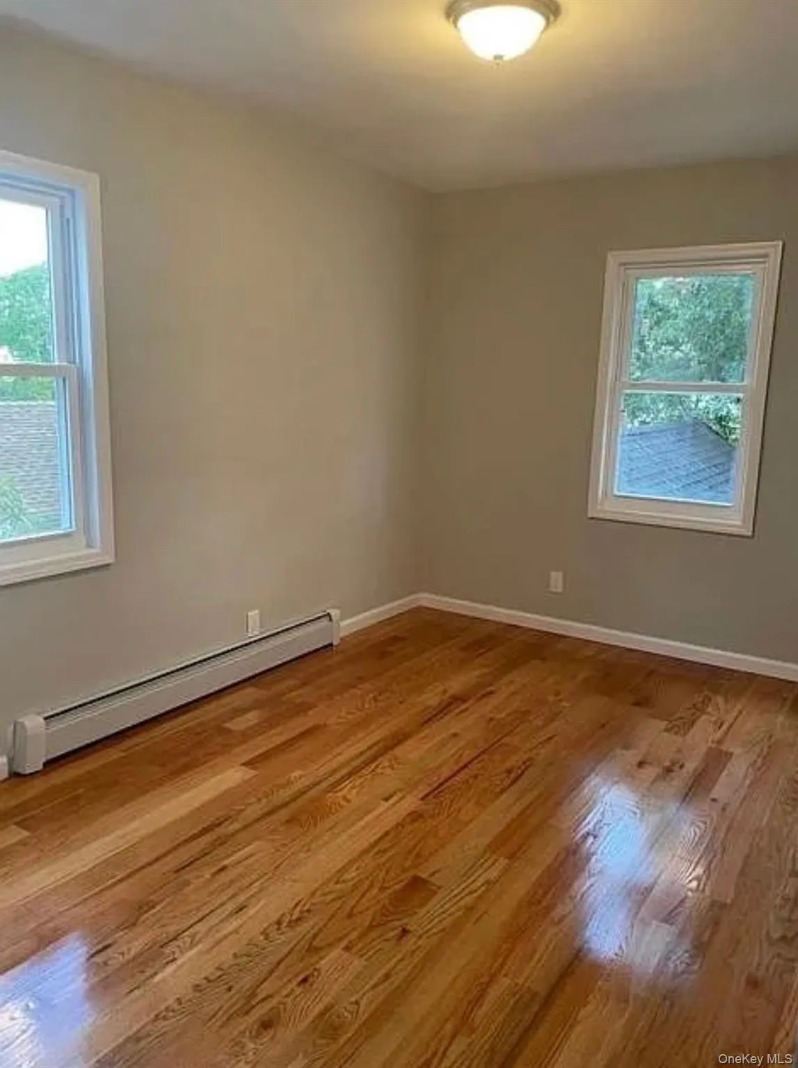 109-32 197th Street, New York, NY, 3 Bedrooms Bedrooms, 6 Rooms Rooms,1 BathroomBathrooms,Residential Lease,For Rent,197th,0,978759 109-32 197th Street, New York, NY, 3 Bedrooms Bedrooms, 6 Rooms Rooms,1 BathroomBathrooms,Residential Lease,For Rent,197th,0,978759