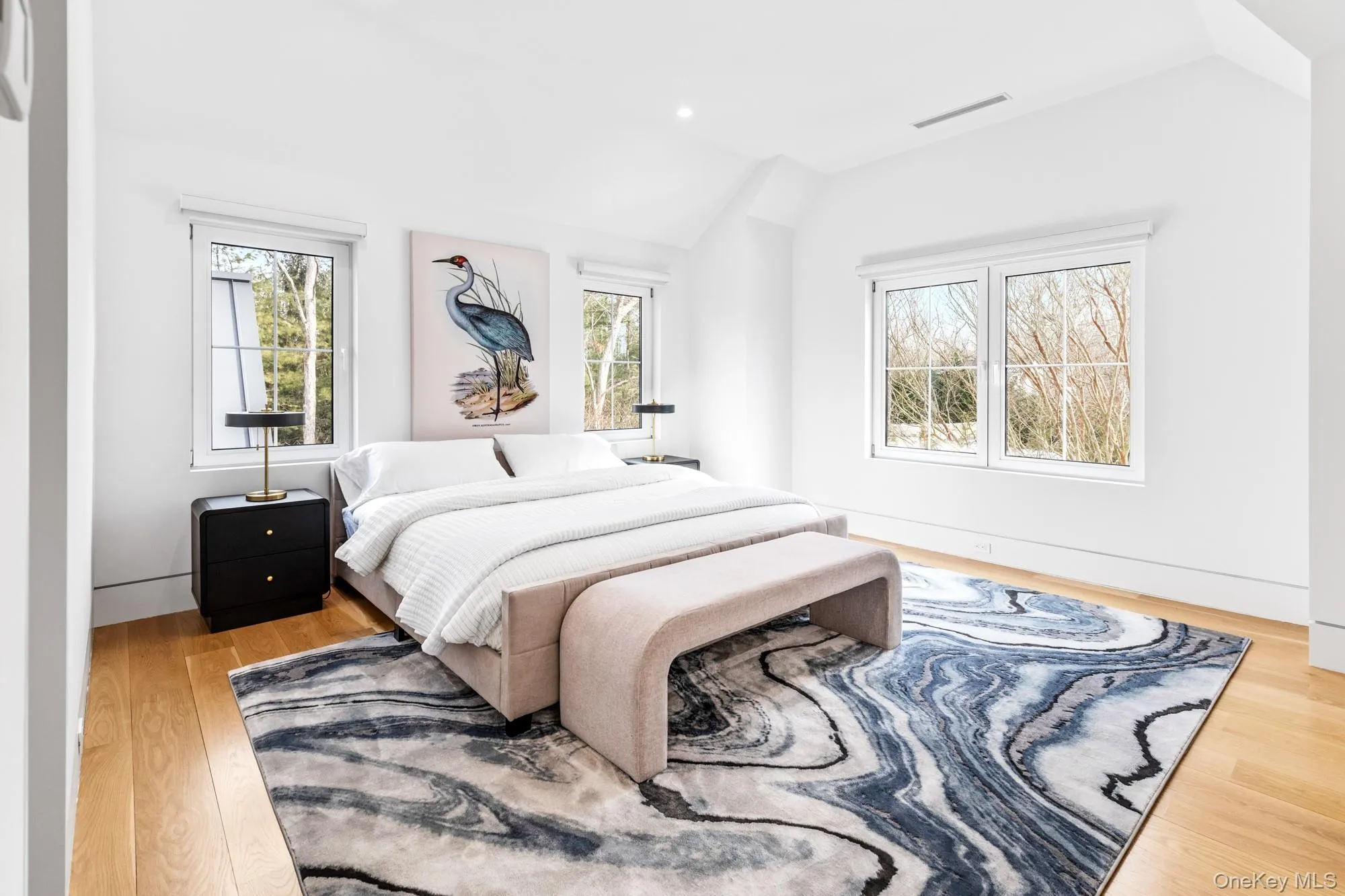 8 Ashwood Court, Southampton, New York 11968
