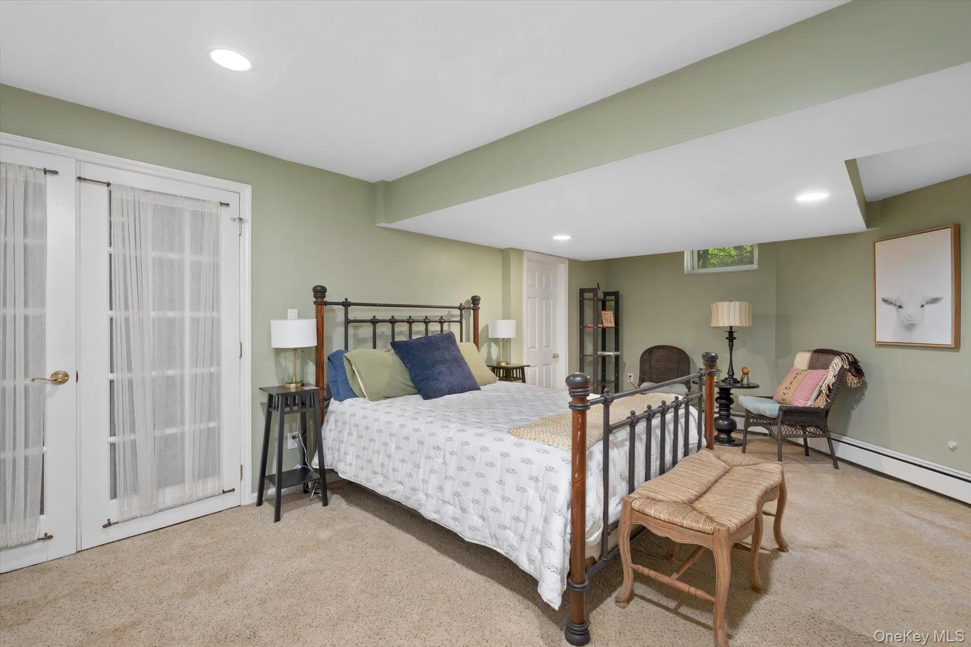 15 Church Street, North Hempstead, NY, 4 Bedrooms Bedrooms, 10 Rooms Rooms,2 BathroomsBathrooms,Residential,For Rent,Church,0,978811 15 Church Street, North Hempstead, NY, 4 Bedrooms Bedrooms, 10 Rooms Rooms,2 BathroomsBathrooms,Residential,For Rent,Church,0,978811