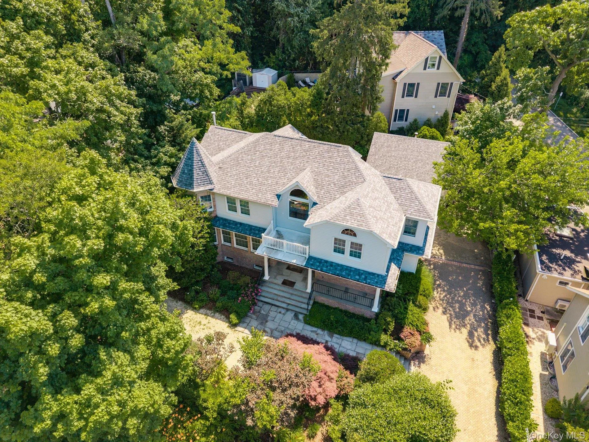 15 Church Street, North Hempstead, NY, 4 Bedrooms Bedrooms, 10 Rooms Rooms,2 BathroomsBathrooms,Residential,For Rent,Church,0,978811 15 Church Street, North Hempstead, NY, 4 Bedrooms Bedrooms, 10 Rooms Rooms,2 BathroomsBathrooms,Residential,For Rent,Church,0,978811