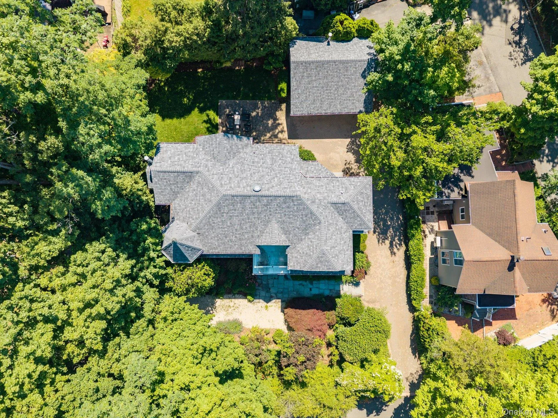 15 Church Street, North Hempstead, NY, 4 Bedrooms Bedrooms, 10 Rooms Rooms,2 BathroomsBathrooms,Residential,For Rent,Church,0,978811 15 Church Street, North Hempstead, NY, 4 Bedrooms Bedrooms, 10 Rooms Rooms,2 BathroomsBathrooms,Residential,For Rent,Church,0,978811