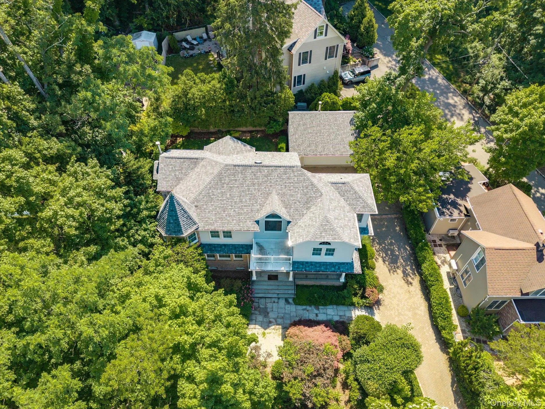 15 Church Street, North Hempstead, NY, 4 Bedrooms Bedrooms, 10 Rooms Rooms,2 BathroomsBathrooms,Residential,For Rent,Church,0,978811 15 Church Street, North Hempstead, NY, 4 Bedrooms Bedrooms, 10 Rooms Rooms,2 BathroomsBathrooms,Residential,For Rent,Church,0,978811