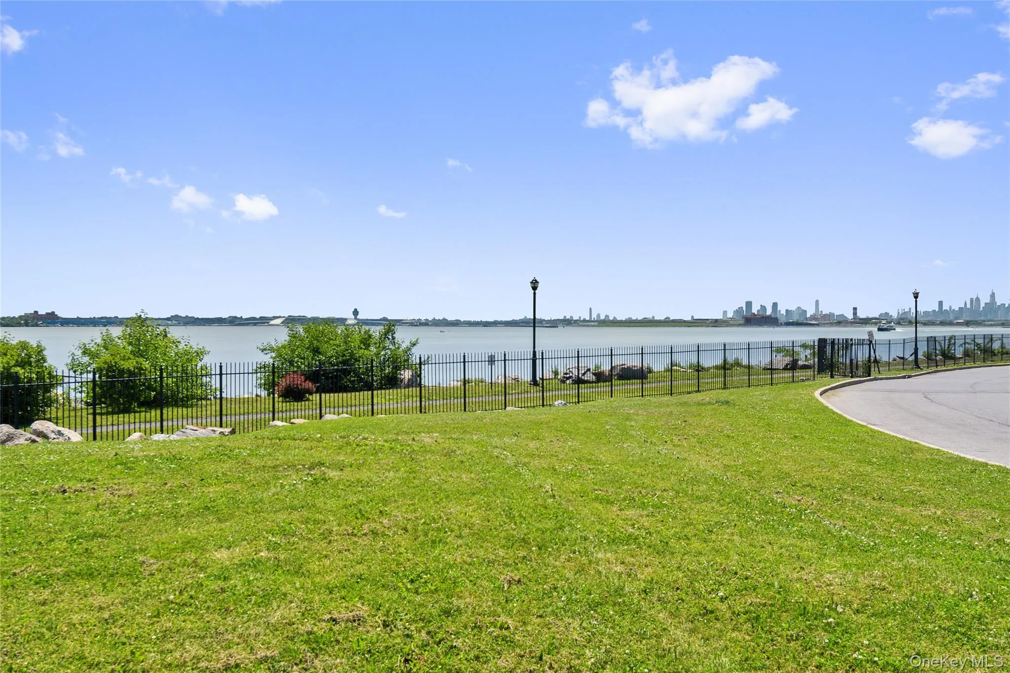 179 Surf Drive, New York, NY, 3 Bedrooms Bedrooms, 7 Rooms Rooms,2 BathroomsBathrooms,Residential,For Rent,Surf,0,978816 179 Surf Drive, New York, NY, 3 Bedrooms Bedrooms, 7 Rooms Rooms,2 BathroomsBathrooms,Residential,For Rent,Surf,0,978816