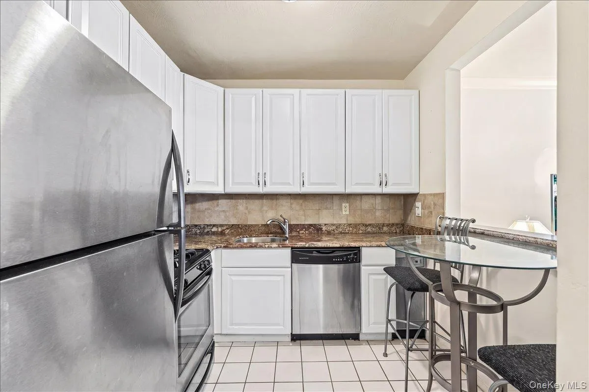 179 Surf Drive, New York, NY, 3 Bedrooms Bedrooms, 7 Rooms Rooms,2 BathroomsBathrooms,Residential,For Rent,Surf,0,978816 179 Surf Drive, New York, NY, 3 Bedrooms Bedrooms, 7 Rooms Rooms,2 BathroomsBathrooms,Residential,For Rent,Surf,0,978816