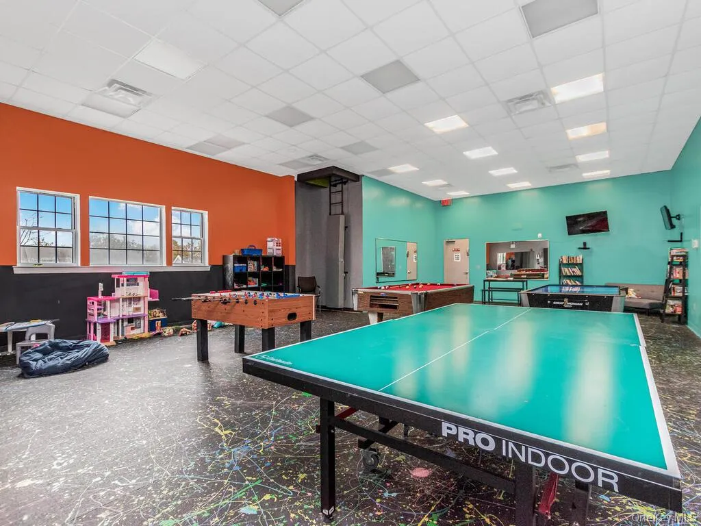 179 Surf Drive, New York, NY, 3 Bedrooms Bedrooms, 7 Rooms Rooms,2 BathroomsBathrooms,Residential,For Rent,Surf,0,978816 179 Surf Drive, New York, NY, 3 Bedrooms Bedrooms, 7 Rooms Rooms,2 BathroomsBathrooms,Residential,For Rent,Surf,0,978816