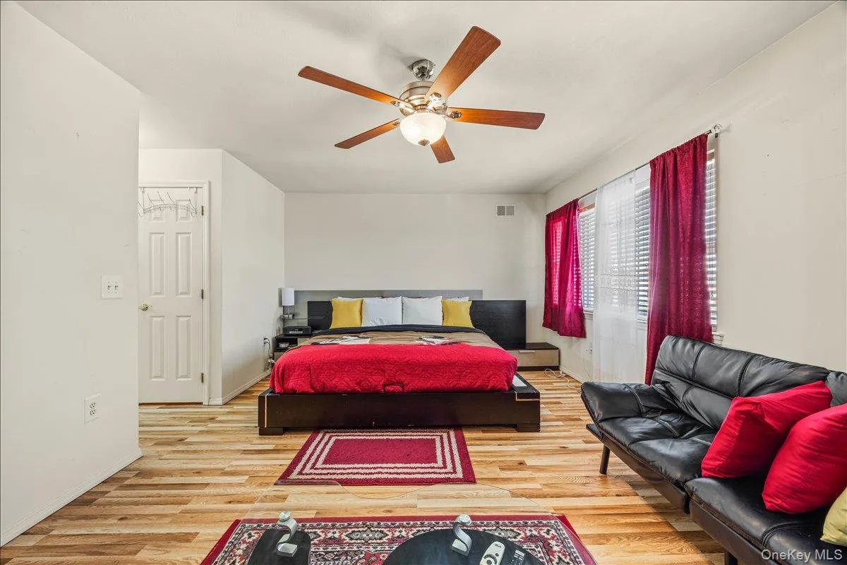 179 Surf Drive, New York, NY, 3 Bedrooms Bedrooms, 7 Rooms Rooms,2 BathroomsBathrooms,Residential,For Rent,Surf,0,978816 179 Surf Drive, New York, NY, 3 Bedrooms Bedrooms, 7 Rooms Rooms,2 BathroomsBathrooms,Residential,For Rent,Surf,0,978816
