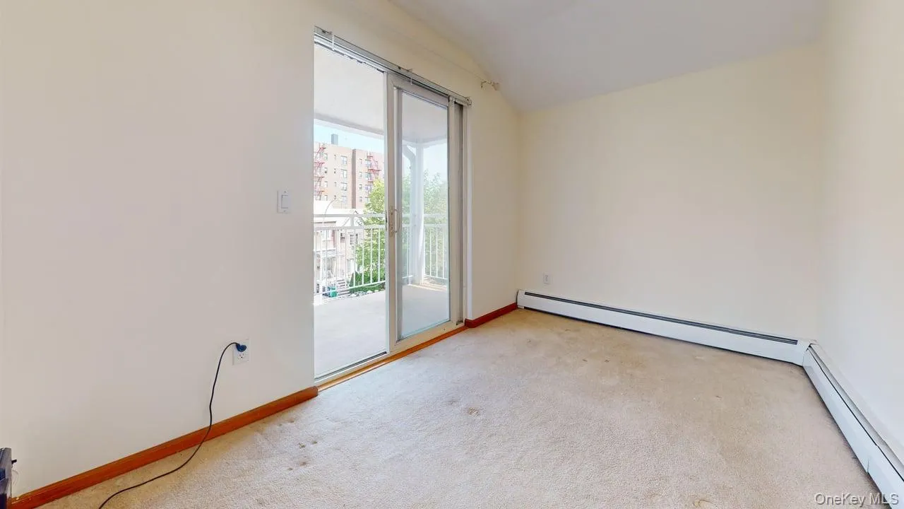 67-08 Exeter Street, New York, NY, 2 Rooms Rooms,1 BathroomBathrooms,Residential Lease,For Rent,Exeter,0,978826 67-08 Exeter Street, New York, NY, 2 Rooms Rooms,1 BathroomBathrooms,Residential Lease,For Rent,Exeter,0,978826