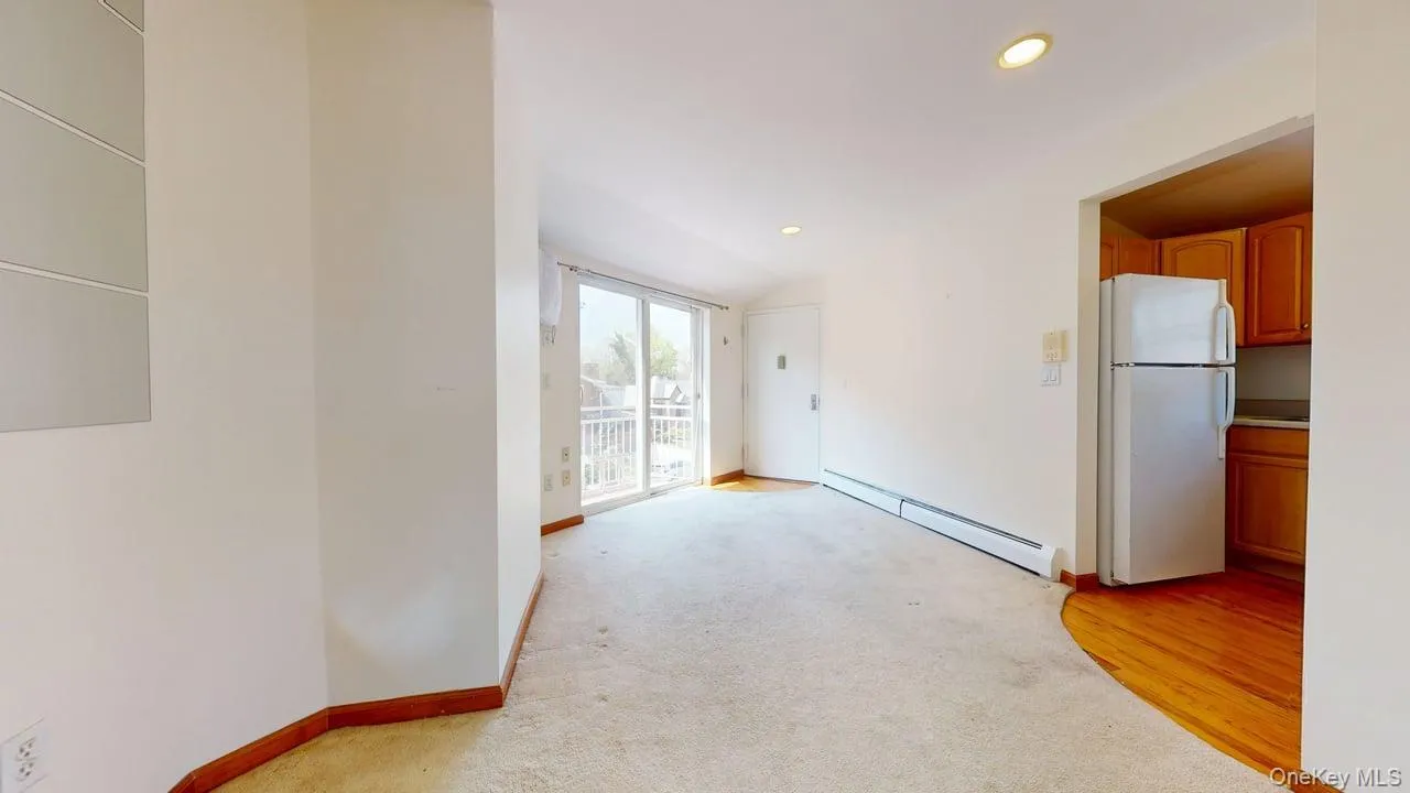 67-08 Exeter Street, New York, NY, 2 Rooms Rooms,1 BathroomBathrooms,Residential Lease,For Rent,Exeter,0,978826 67-08 Exeter Street, New York, NY, 2 Rooms Rooms,1 BathroomBathrooms,Residential Lease,For Rent,Exeter,0,978826
