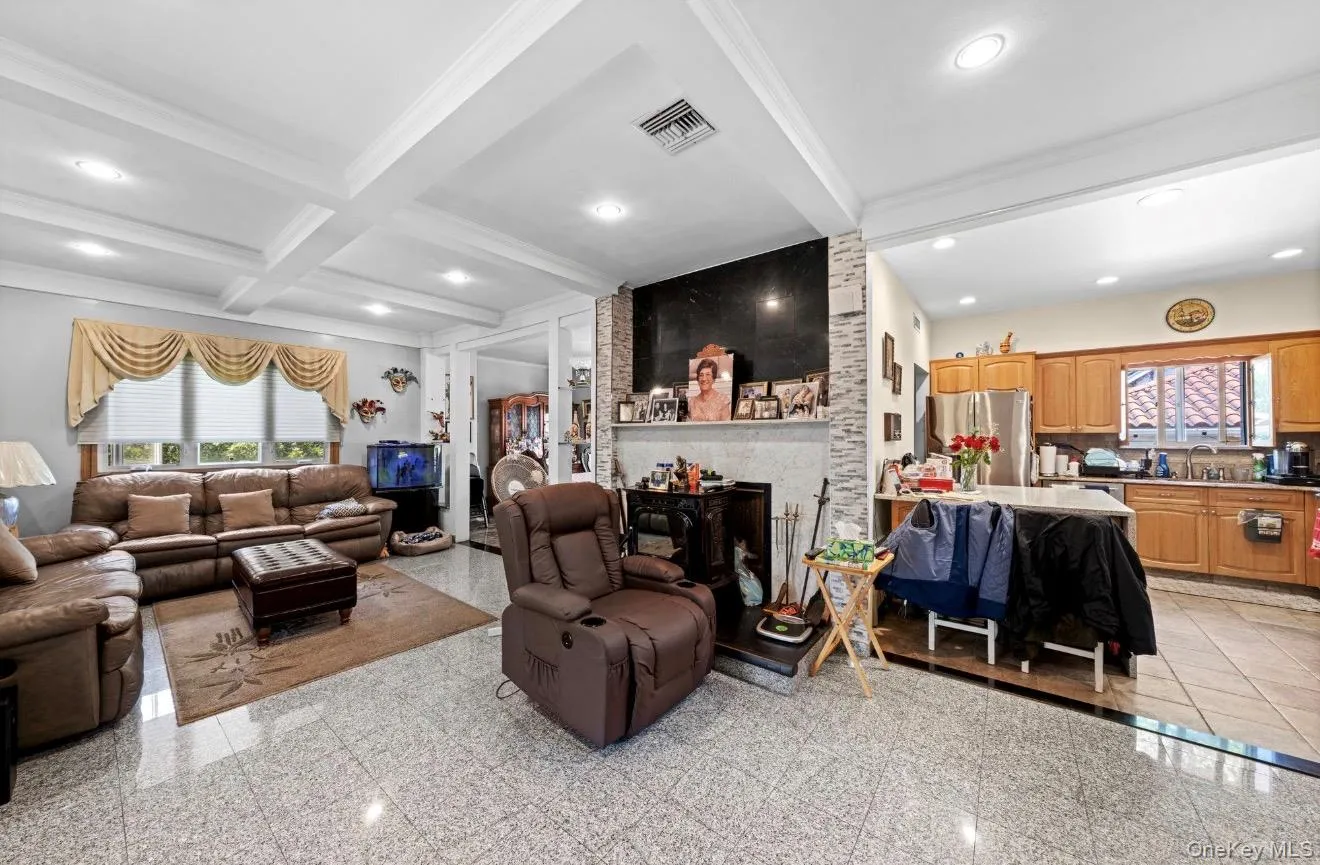 16015 13th Avenue, New York, NY, 4 Bedrooms Bedrooms, 9 Rooms Rooms,2 BathroomsBathrooms,Residential,For Rent,13th,0,978843 16015 13th Avenue, New York, NY, 4 Bedrooms Bedrooms, 9 Rooms Rooms,2 BathroomsBathrooms,Residential,For Rent,13th,0,978843