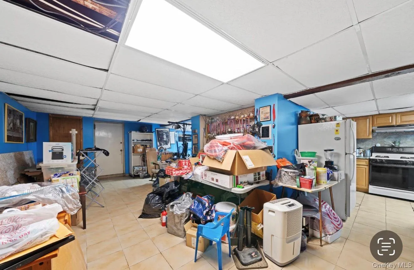 16015 13th Avenue, New York, NY, 4 Bedrooms Bedrooms, 9 Rooms Rooms,2 BathroomsBathrooms,Residential,For Rent,13th,0,978843 16015 13th Avenue, New York, NY, 4 Bedrooms Bedrooms, 9 Rooms Rooms,2 BathroomsBathrooms,Residential,For Rent,13th,0,978843