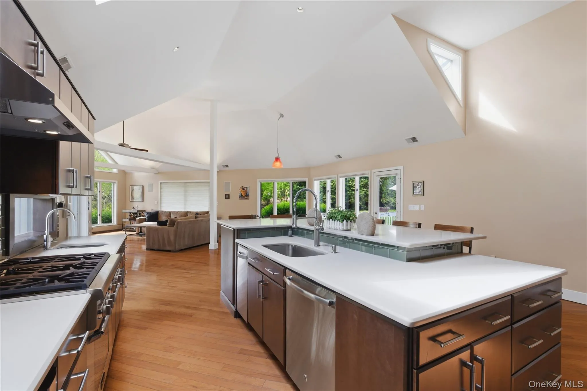 13 Zeck Court, Ramapo, NY, 5 Bedrooms Bedrooms, 14 Rooms Rooms,4 BathroomsBathrooms,Residential,For Rent,Zeck,0,978851 13 Zeck Court, Ramapo, NY, 5 Bedrooms Bedrooms, 14 Rooms Rooms,4 BathroomsBathrooms,Residential,For Rent,Zeck,0,978851