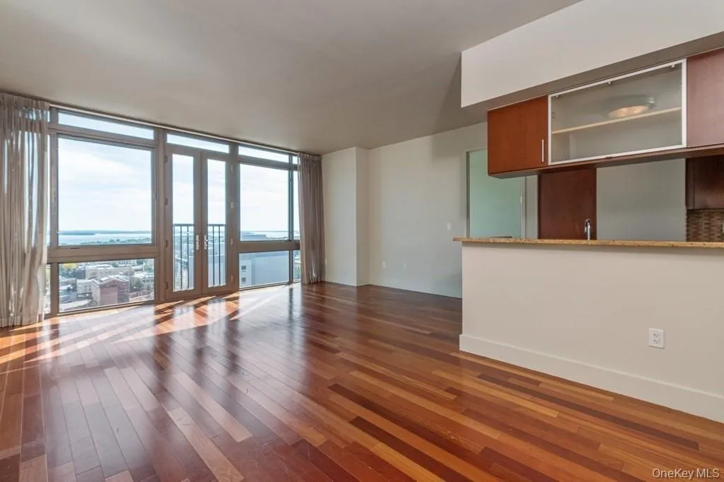 View views views of Long Island Sound! View views views of Long Island Sound!