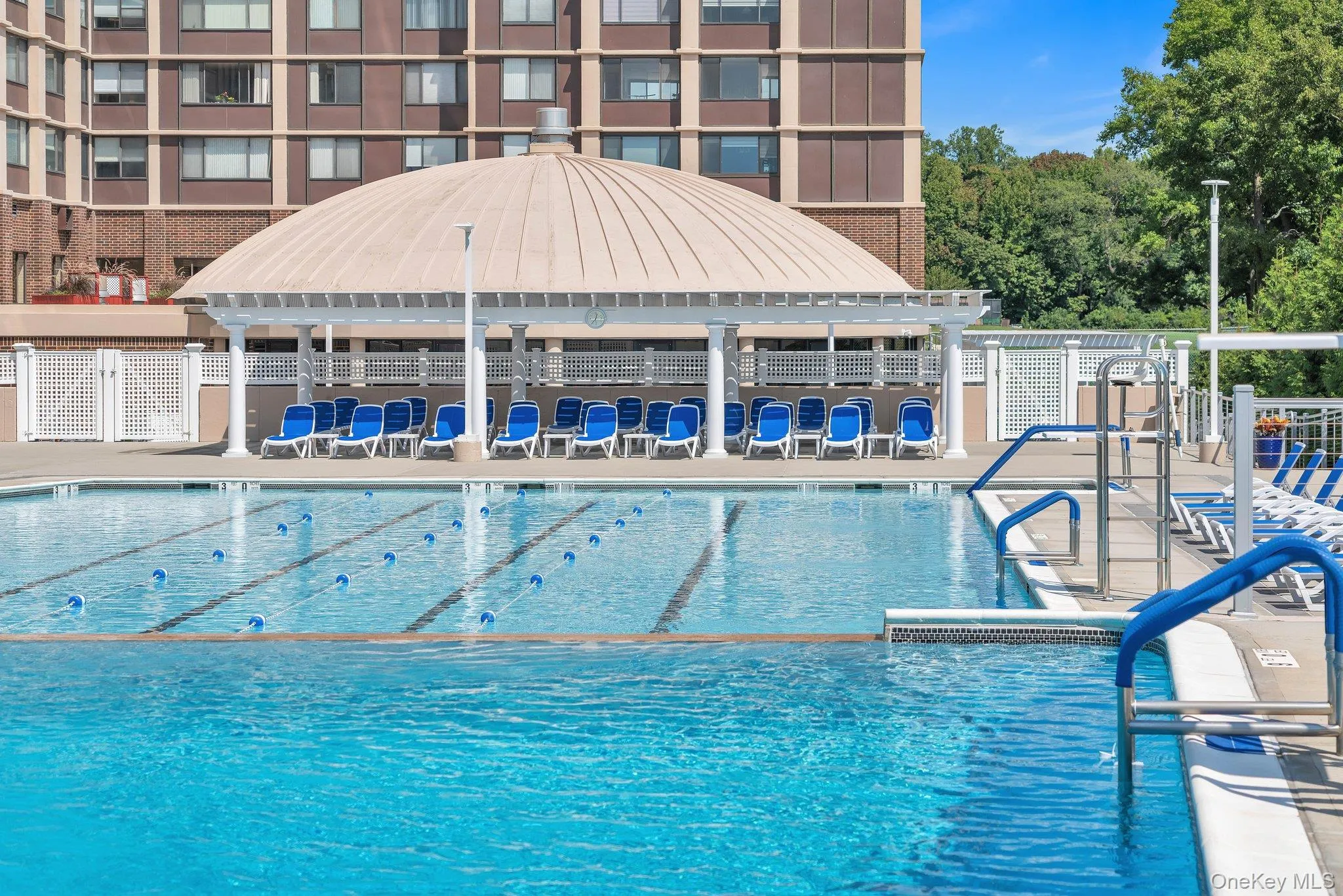 26910 Grand Central Parkway, New York, NY, 1 Bedroom Bedrooms, 5 Rooms Rooms,1 BathroomBathrooms,Residential Lease,For Rent,Grand Central,0,978863 26910 Grand Central Parkway, New York, NY, 1 Bedroom Bedrooms, 5 Rooms Rooms,1 BathroomBathrooms,Residential Lease,For Rent,Grand Central,0,978863