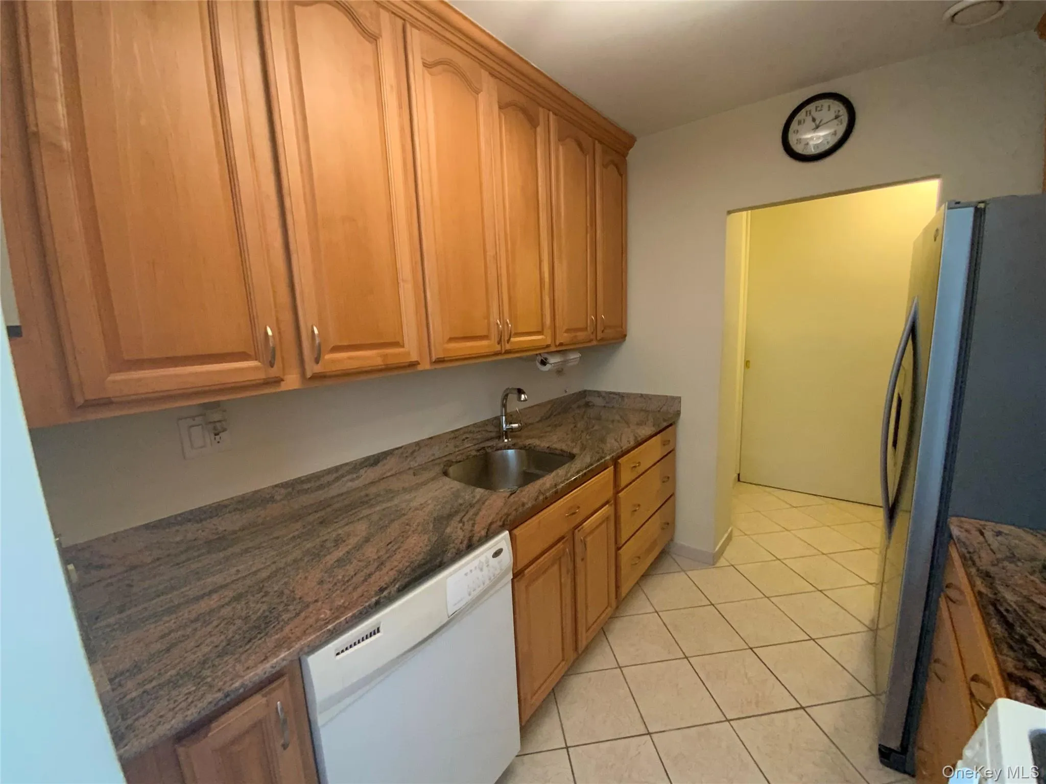 26910 Grand Central Parkway, New York, NY, 1 Bedroom Bedrooms, 5 Rooms Rooms,1 BathroomBathrooms,Residential Lease,For Rent,Grand Central,0,978863 26910 Grand Central Parkway, New York, NY, 1 Bedroom Bedrooms, 5 Rooms Rooms,1 BathroomBathrooms,Residential Lease,For Rent,Grand Central,0,978863