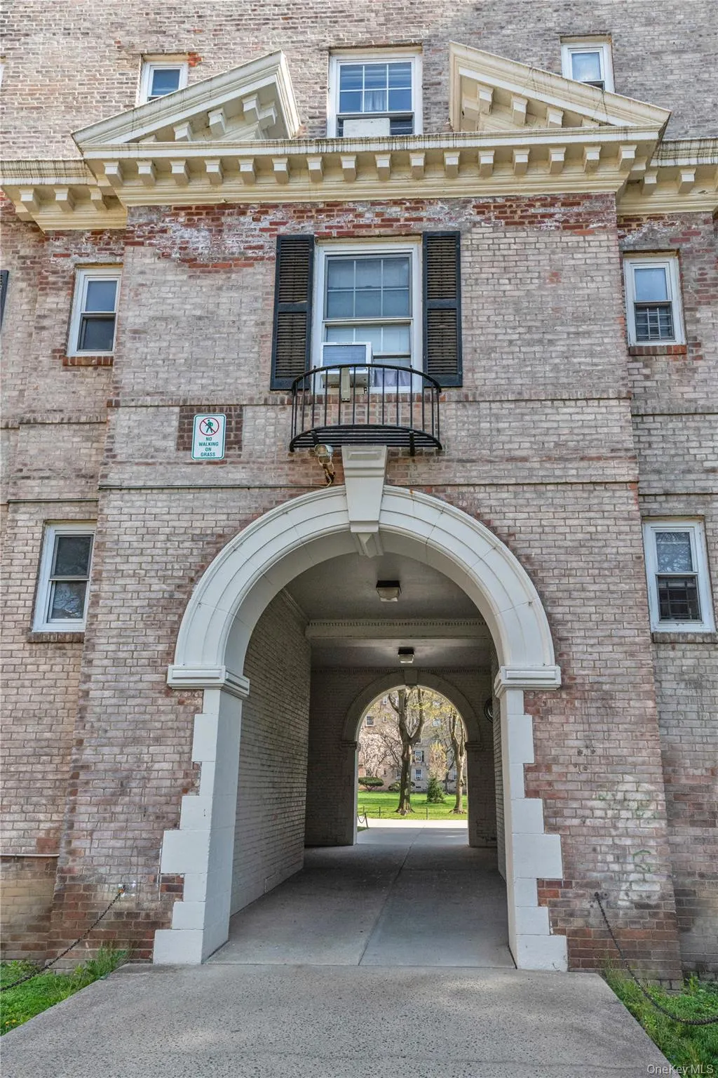 5142 30th Avenue, New York, NY, 1 Bedroom Bedrooms, 3 Rooms Rooms,1 BathroomBathrooms,Residential,For Rent,30th,0,978873 5142 30th Avenue, New York, NY, 1 Bedroom Bedrooms, 3 Rooms Rooms,1 BathroomBathrooms,Residential,For Rent,30th,0,978873