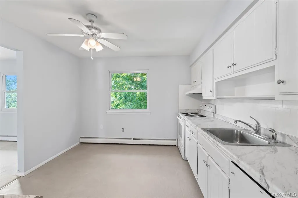 49 Georgia Street, Huntington, NY, 3 Bedrooms Bedrooms, 6 Rooms Rooms,1 BathroomBathrooms,Residential Lease,For Rent,Georgia,0,978882 49 Georgia Street, Huntington, NY, 3 Bedrooms Bedrooms, 6 Rooms Rooms,1 BathroomBathrooms,Residential Lease,For Rent,Georgia,0,978882