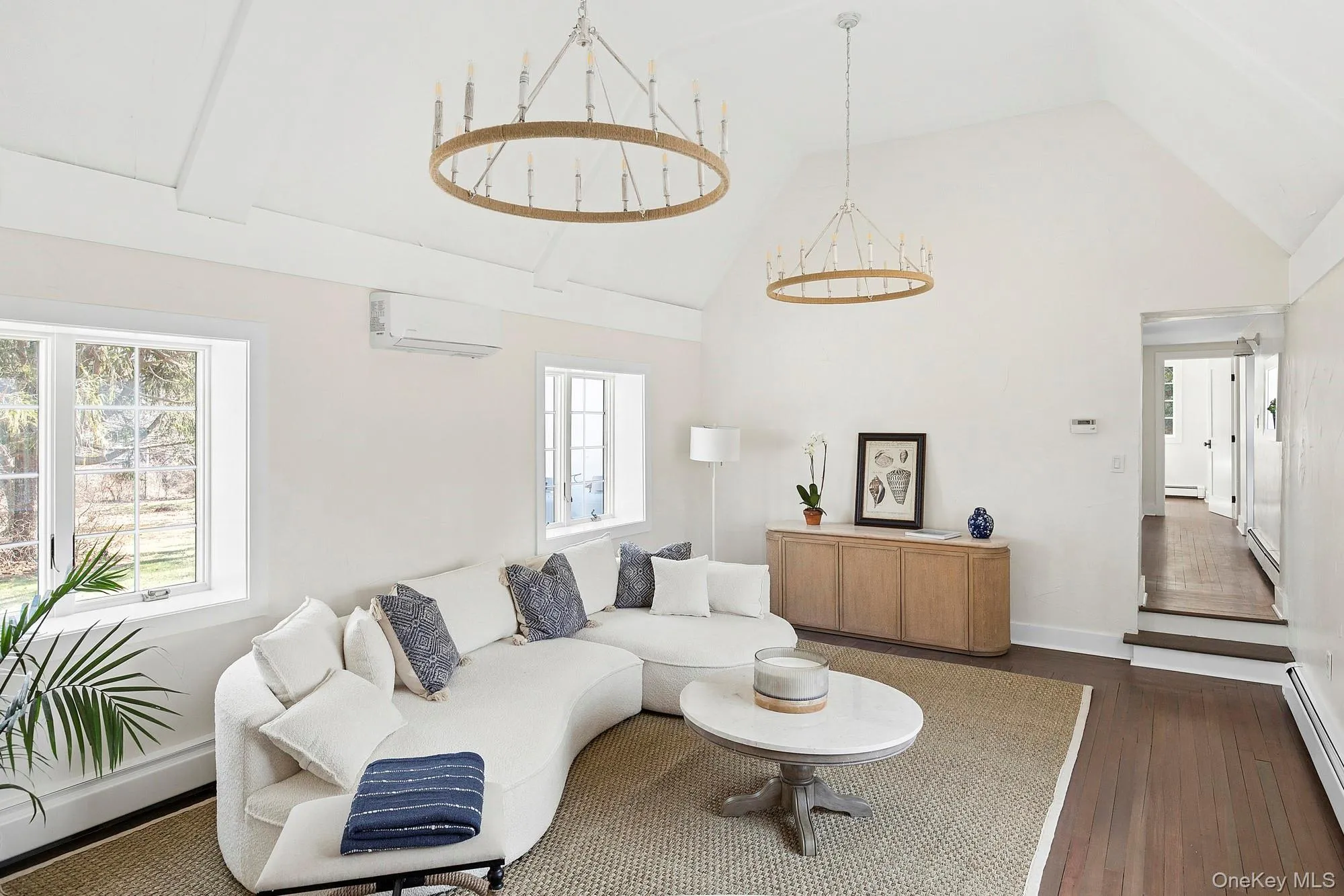 205 Fairview Avenue, East Hampton, New York 11954