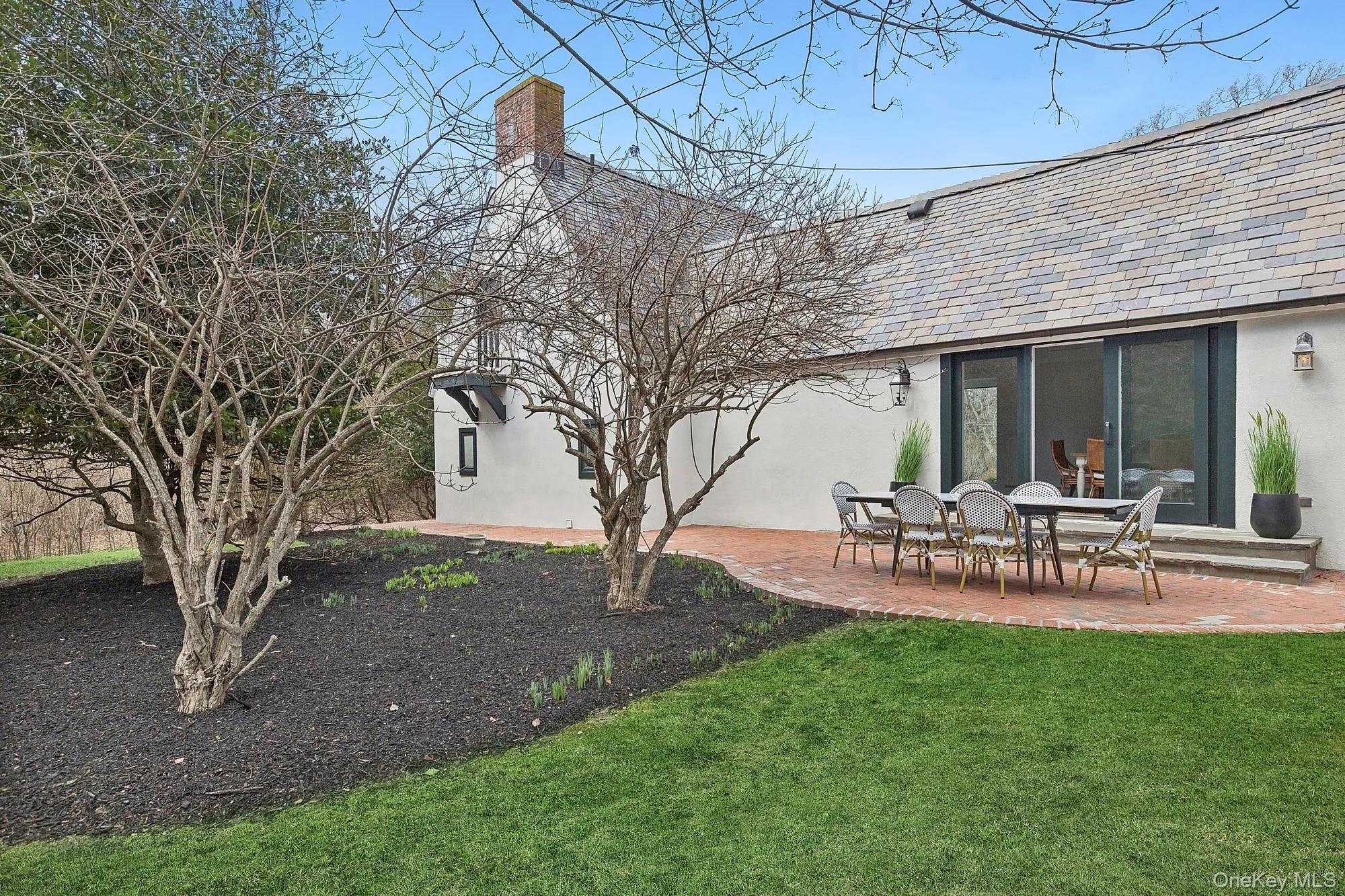 205 Fairview Avenue, East Hampton, New York 11954