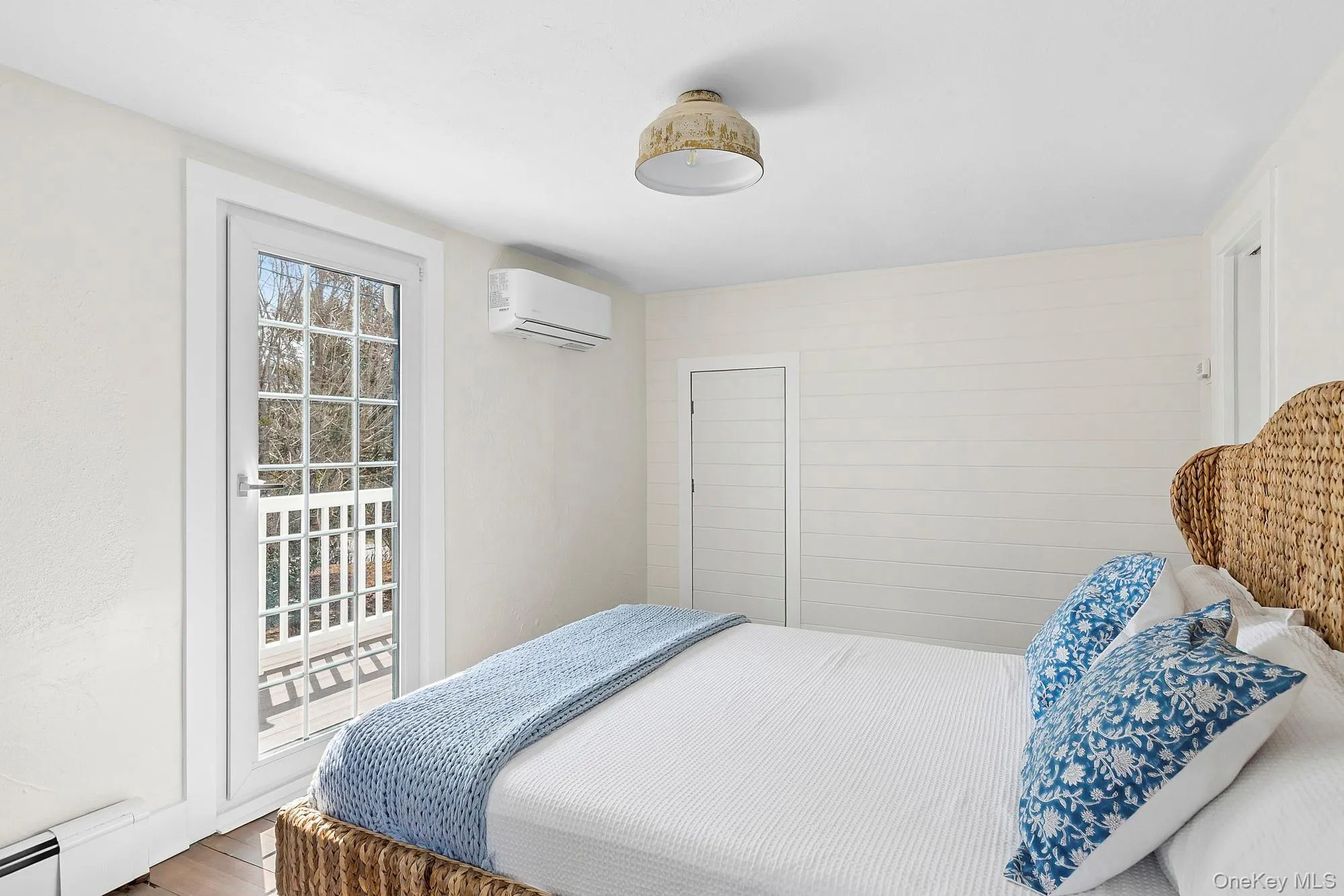 205 Fairview Avenue, East Hampton, New York 11954