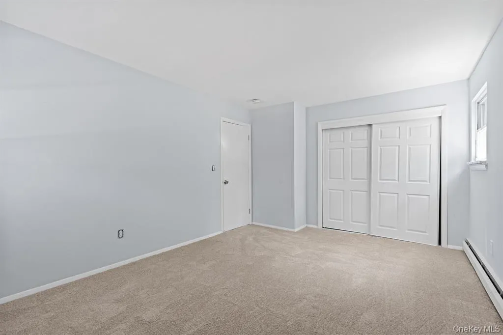 49 Georgia Street, Huntington, NY, 3 Bedrooms Bedrooms, 8 Rooms Rooms,2 BathroomsBathrooms,Residential Lease,For Rent,Georgia,0,978906 49 Georgia Street, Huntington, NY, 3 Bedrooms Bedrooms, 8 Rooms Rooms,2 BathroomsBathrooms,Residential Lease,For Rent,Georgia,0,978906