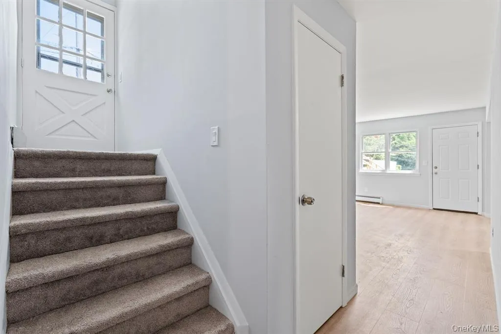 49 Georgia Street, Huntington, NY, 3 Bedrooms Bedrooms, 8 Rooms Rooms,2 BathroomsBathrooms,Residential Lease,For Rent,Georgia,0,978906 49 Georgia Street, Huntington, NY, 3 Bedrooms Bedrooms, 8 Rooms Rooms,2 BathroomsBathrooms,Residential Lease,For Rent,Georgia,0,978906