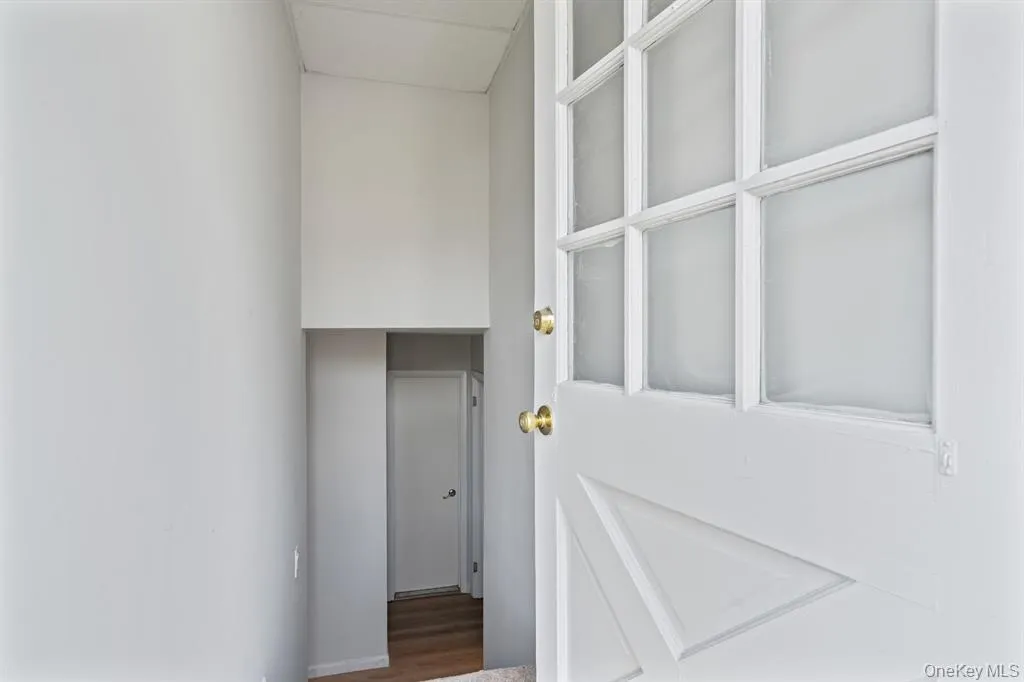 49 Georgia Street, Huntington, NY, 3 Bedrooms Bedrooms, 8 Rooms Rooms,2 BathroomsBathrooms,Residential Lease,For Rent,Georgia,0,978906 49 Georgia Street, Huntington, NY, 3 Bedrooms Bedrooms, 8 Rooms Rooms,2 BathroomsBathrooms,Residential Lease,For Rent,Georgia,0,978906