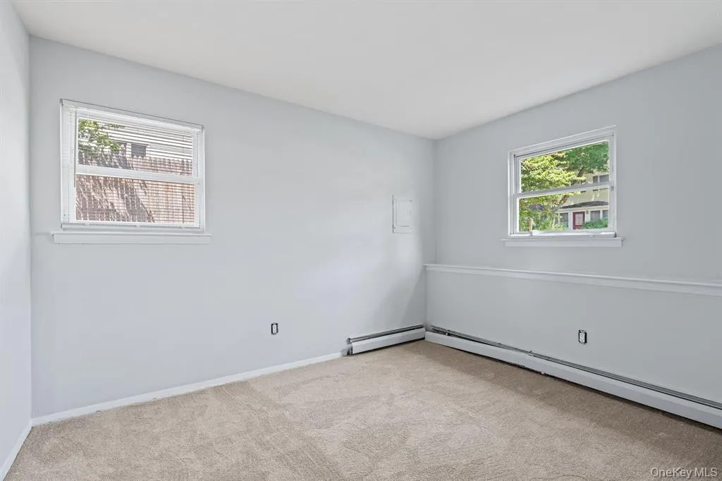 49 Georgia Street, Huntington, NY, 3 Bedrooms Bedrooms, 8 Rooms Rooms,2 BathroomsBathrooms,Residential Lease,For Rent,Georgia,0,978906 49 Georgia Street, Huntington, NY, 3 Bedrooms Bedrooms, 8 Rooms Rooms,2 BathroomsBathrooms,Residential Lease,For Rent,Georgia,0,978906