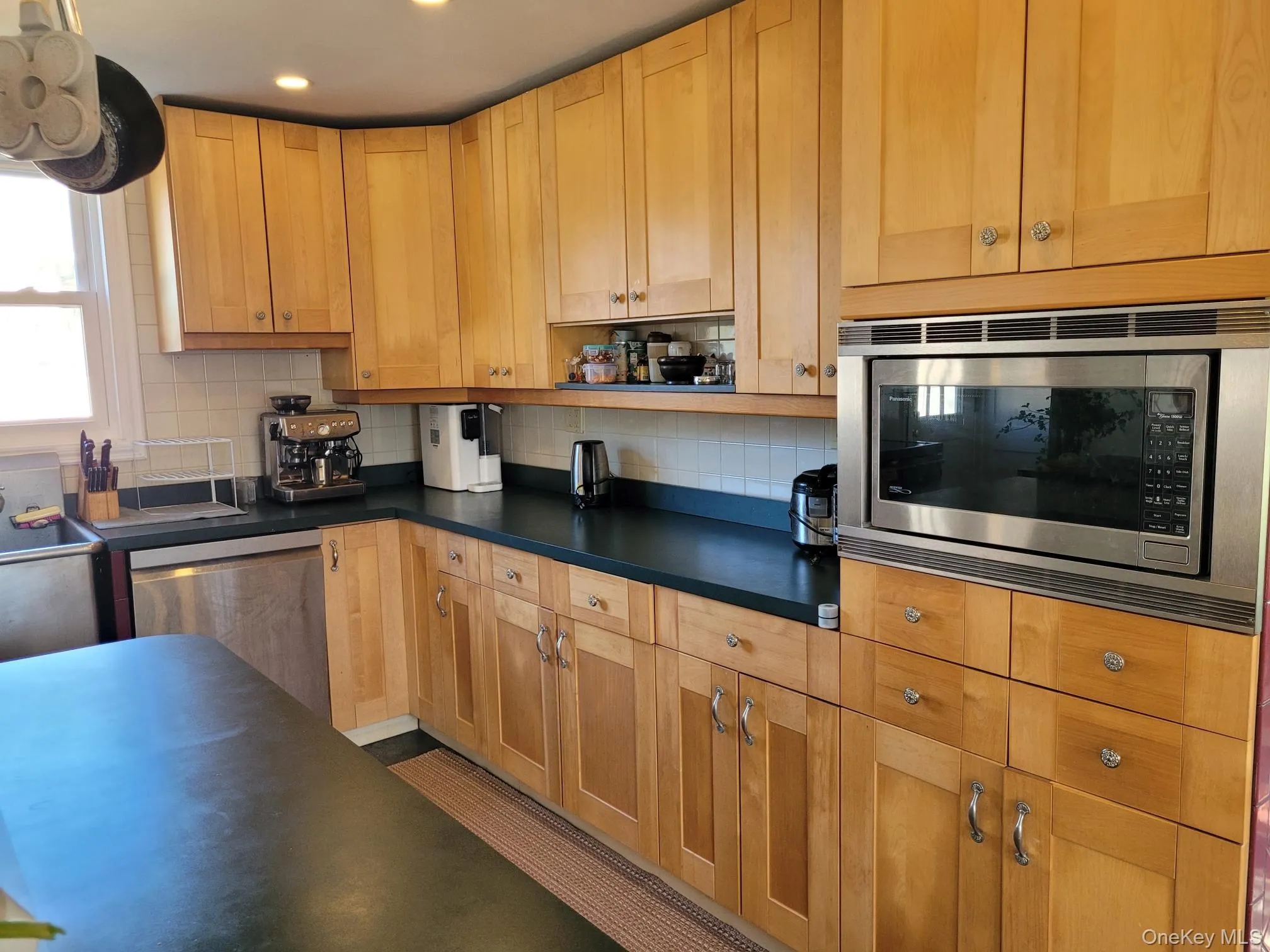 424 Centre Island Road, Oyster Bay, NY, 4 Bedrooms Bedrooms, 9 Rooms Rooms,1 BathroomBathrooms,Residential,For Rent,Centre Island,0,978908 424 Centre Island Road, Oyster Bay, NY, 4 Bedrooms Bedrooms, 9 Rooms Rooms,1 BathroomBathrooms,Residential,For Rent,Centre Island,0,978908