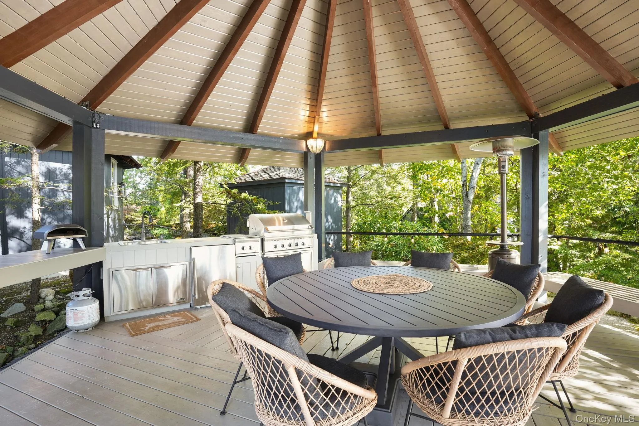 covered dining area covered dining area