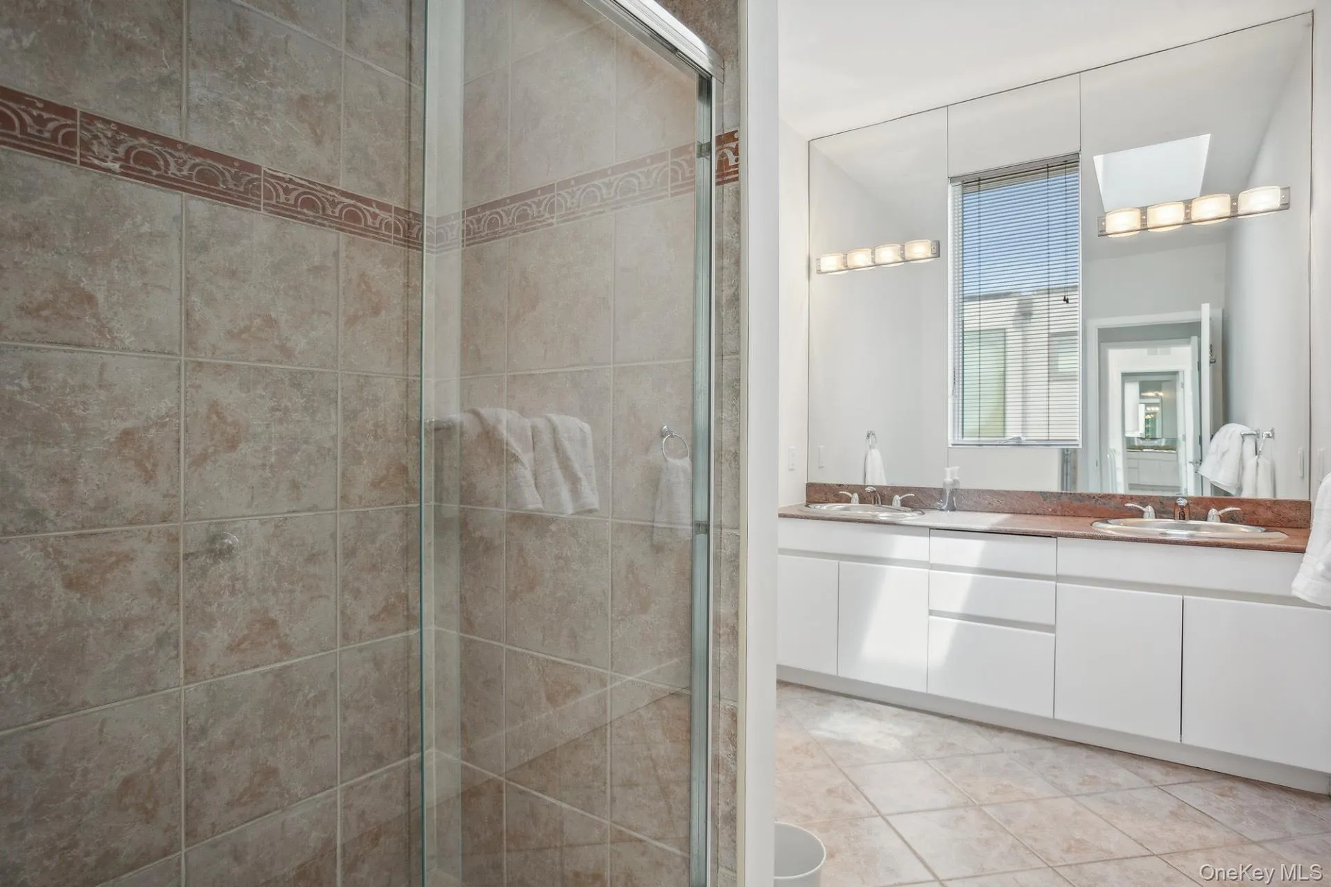 681 Dune Road, Southampton, NY, 6 Bedrooms Bedrooms, 12 Rooms Rooms,4 BathroomsBathrooms,Residential Lease,For Rent,Dune,0,978911 681 Dune Road, Southampton, NY, 6 Bedrooms Bedrooms, 12 Rooms Rooms,4 BathroomsBathrooms,Residential Lease,For Rent,Dune,0,978911