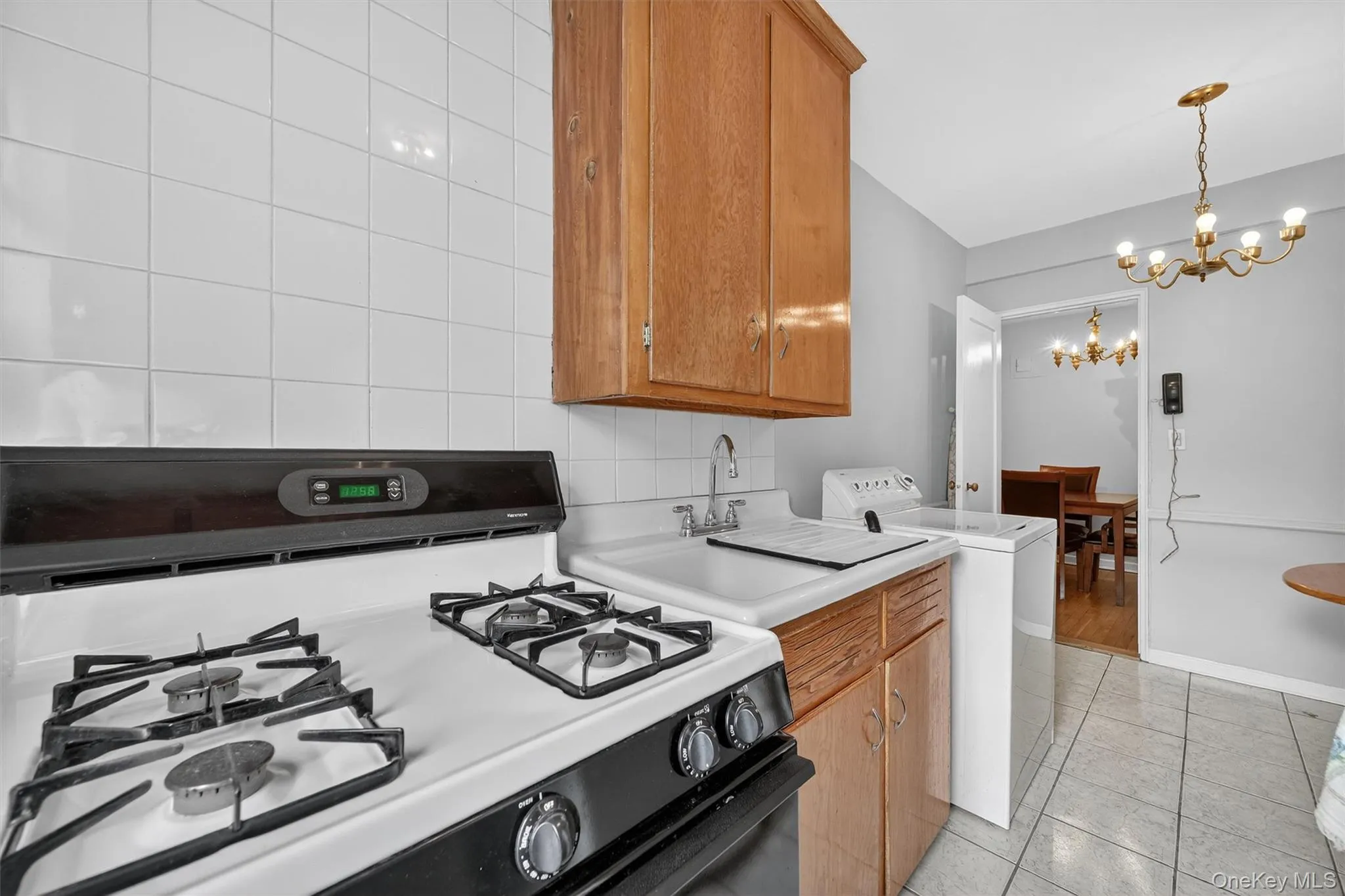 3535 Kings College Place, New York, NY, 3 Bedrooms Bedrooms, 6 Rooms Rooms,1 BathroomBathrooms,Residential,For Rent,Kings College,0,978922 3535 Kings College Place, New York, NY, 3 Bedrooms Bedrooms, 6 Rooms Rooms,1 BathroomBathrooms,Residential,For Rent,Kings College,0,978922