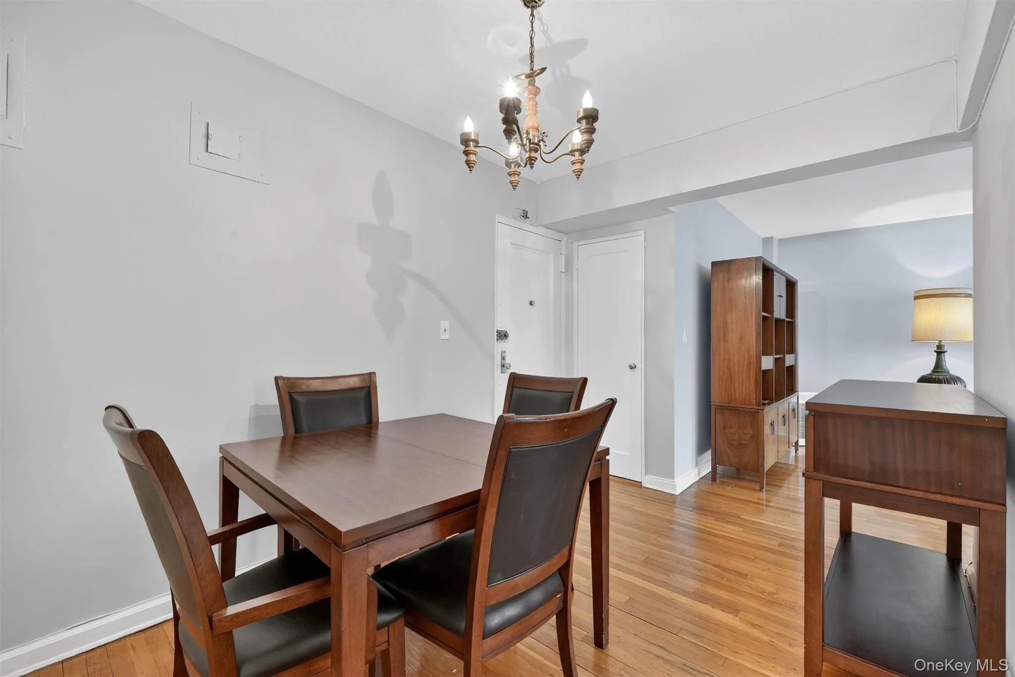 3535 Kings College Place, New York, NY, 3 Bedrooms Bedrooms, 6 Rooms Rooms,1 BathroomBathrooms,Residential,For Rent,Kings College,0,978922 3535 Kings College Place, New York, NY, 3 Bedrooms Bedrooms, 6 Rooms Rooms,1 BathroomBathrooms,Residential,For Rent,Kings College,0,978922