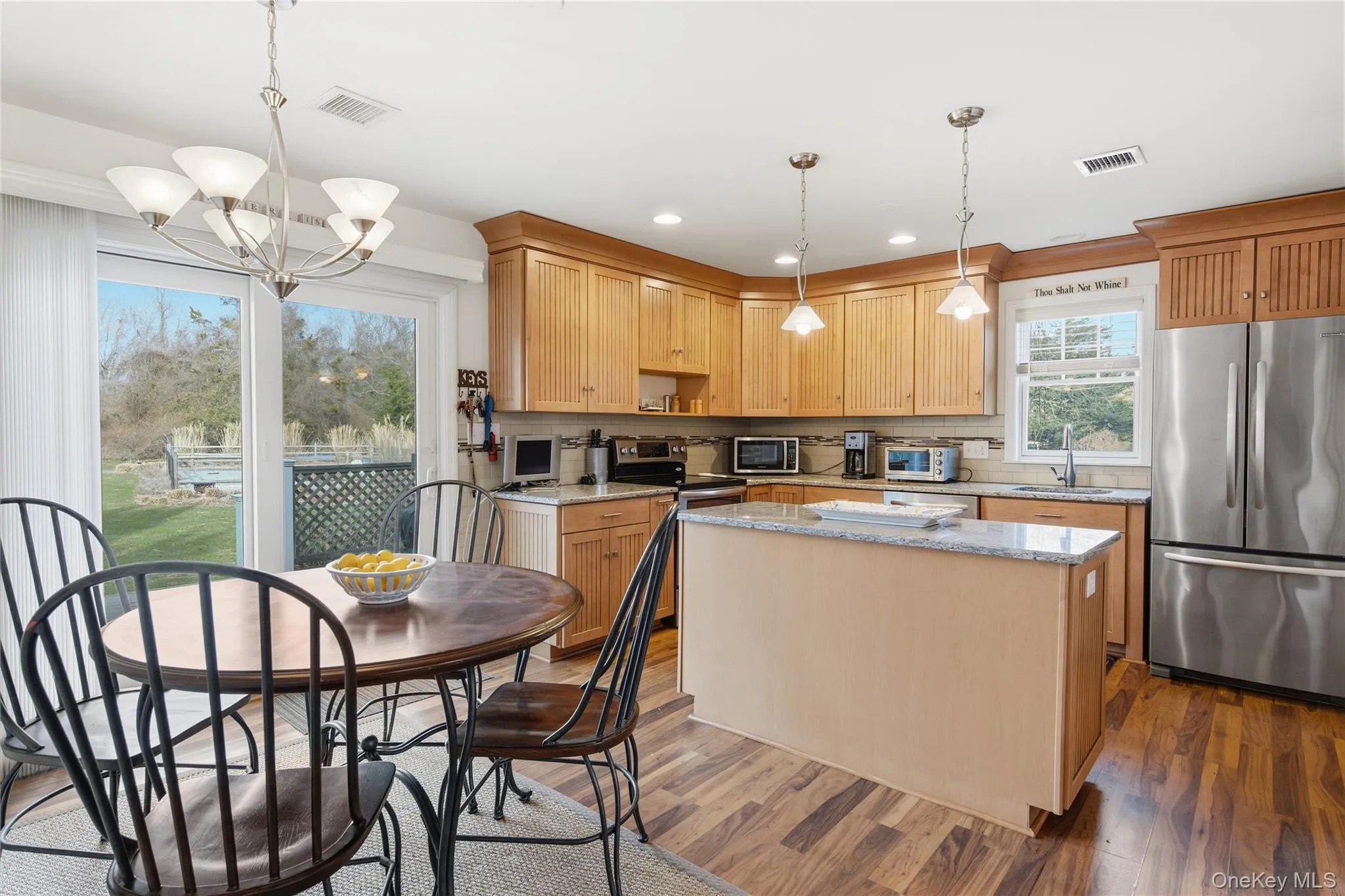 14 Freds Lane, Shelter Island, NY, 6 Bedrooms Bedrooms, 10 Rooms Rooms,4 BathroomsBathrooms,Residential,For Rent,Freds,0,978923 14 Freds Lane, Shelter Island, NY, 6 Bedrooms Bedrooms, 10 Rooms Rooms,4 BathroomsBathrooms,Residential,For Rent,Freds,0,978923