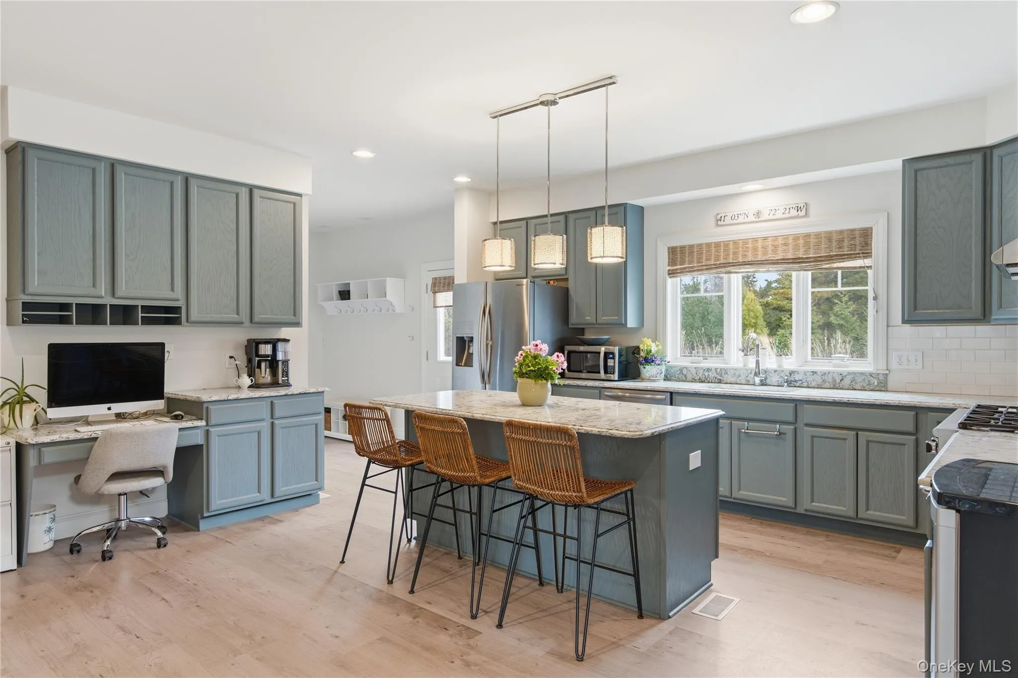 14 Freds Lane, Shelter Island, NY, 6 Bedrooms Bedrooms, 10 Rooms Rooms,4 BathroomsBathrooms,Residential,For Rent,Freds,0,978923 14 Freds Lane, Shelter Island, NY, 6 Bedrooms Bedrooms, 10 Rooms Rooms,4 BathroomsBathrooms,Residential,For Rent,Freds,0,978923