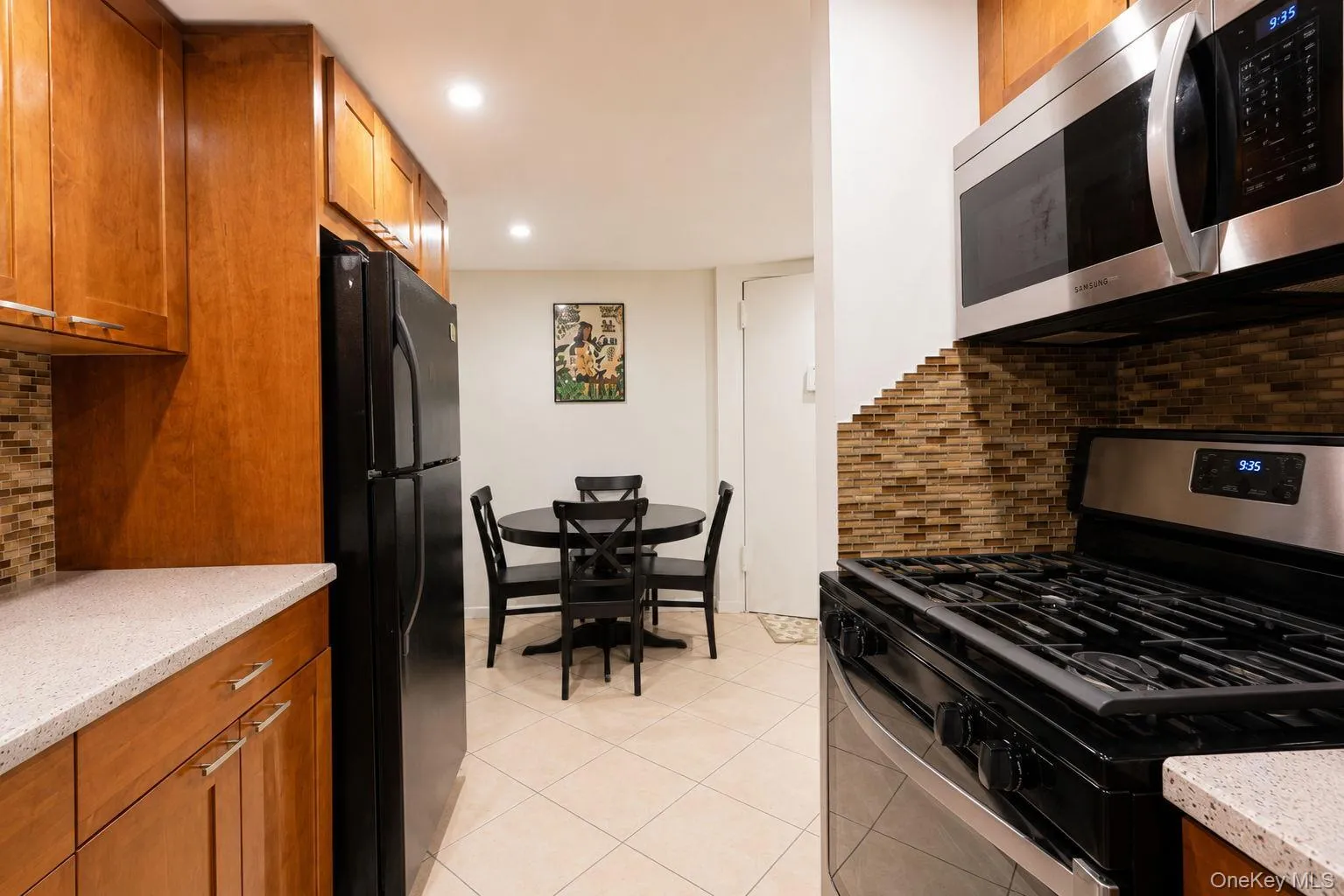 397 Broadway, Yonkers, NY, 1 Bedroom Bedrooms, 3 Rooms Rooms,1 BathroomBathrooms,Residential,For Rent,Broadway,0,978927 397 Broadway, Yonkers, NY, 1 Bedroom Bedrooms, 3 Rooms Rooms,1 BathroomBathrooms,Residential,For Rent,Broadway,0,978927
