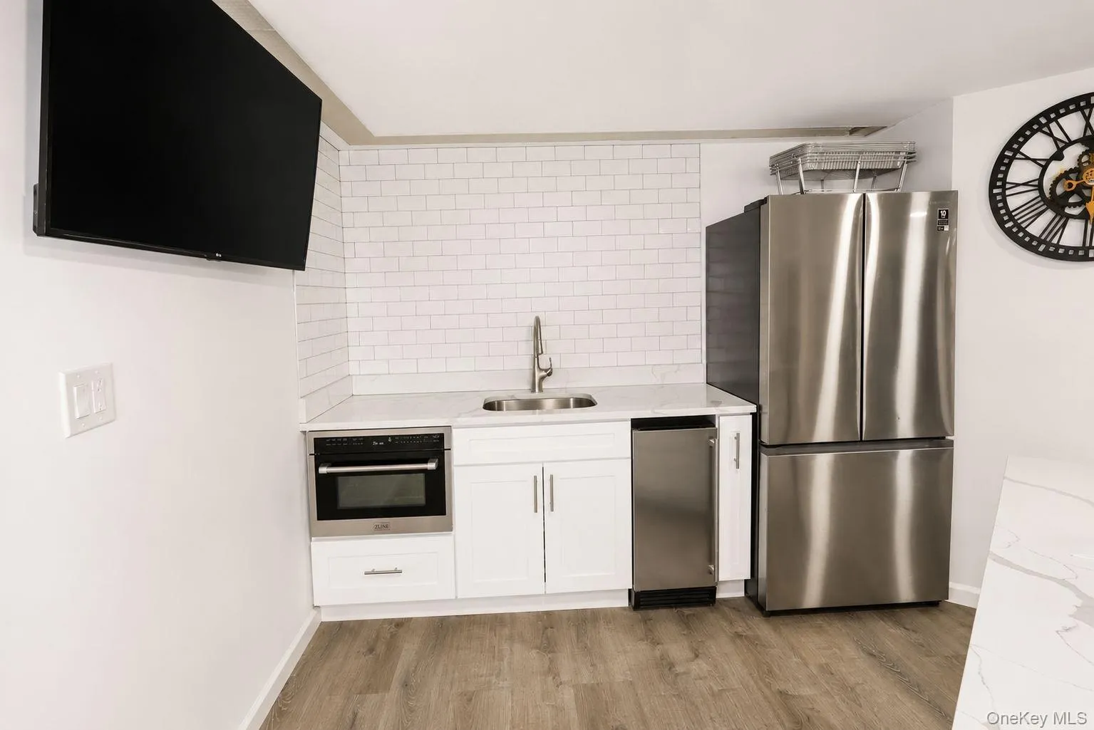 397 Broadway, Yonkers, NY, 1 Bedroom Bedrooms, 3 Rooms Rooms,1 BathroomBathrooms,Residential,For Rent,Broadway,0,978927 397 Broadway, Yonkers, NY, 1 Bedroom Bedrooms, 3 Rooms Rooms,1 BathroomBathrooms,Residential,For Rent,Broadway,0,978927