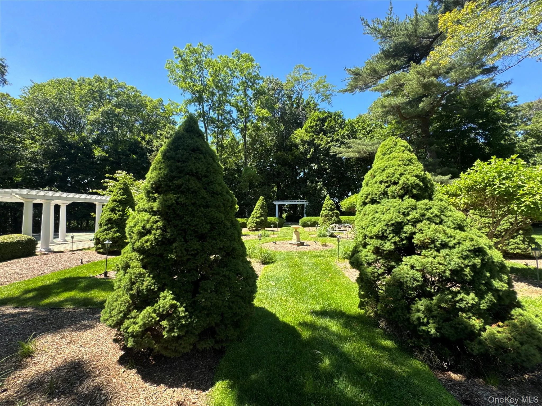 195 Feeks Lane, Oyster Bay, NY, 6 Bedrooms Bedrooms, 15 Rooms Rooms,6 BathroomsBathrooms,Residential,For Rent,Feeks,0,978928 195 Feeks Lane, Oyster Bay, NY, 6 Bedrooms Bedrooms, 15 Rooms Rooms,6 BathroomsBathrooms,Residential,For Rent,Feeks,0,978928